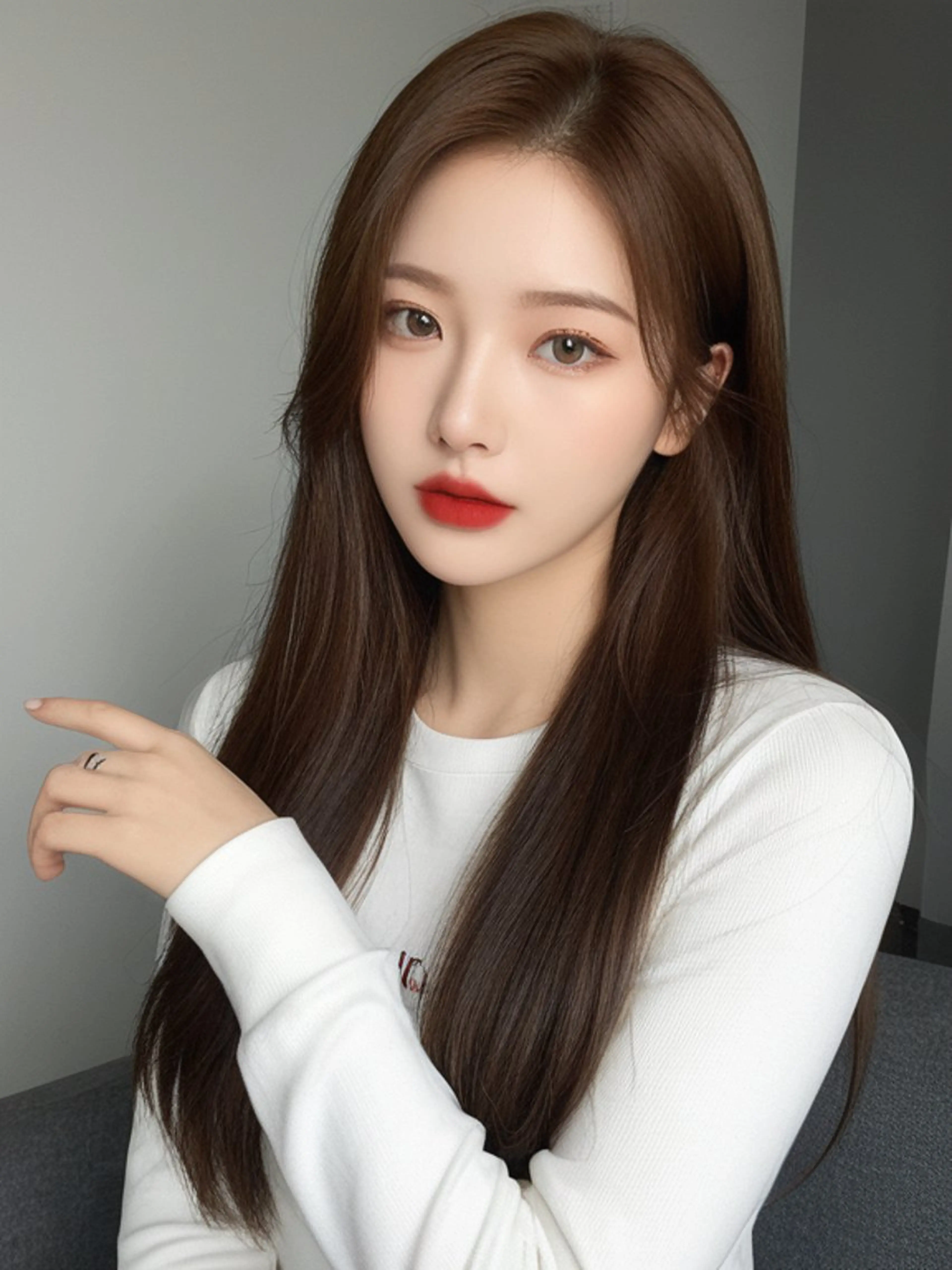 ロング くびれヘア 韓国風ヘア レイヤーカット カット ヘアカラー トリートメント 新宿/韓国メンズ RIKUパーマのヘアスタイル