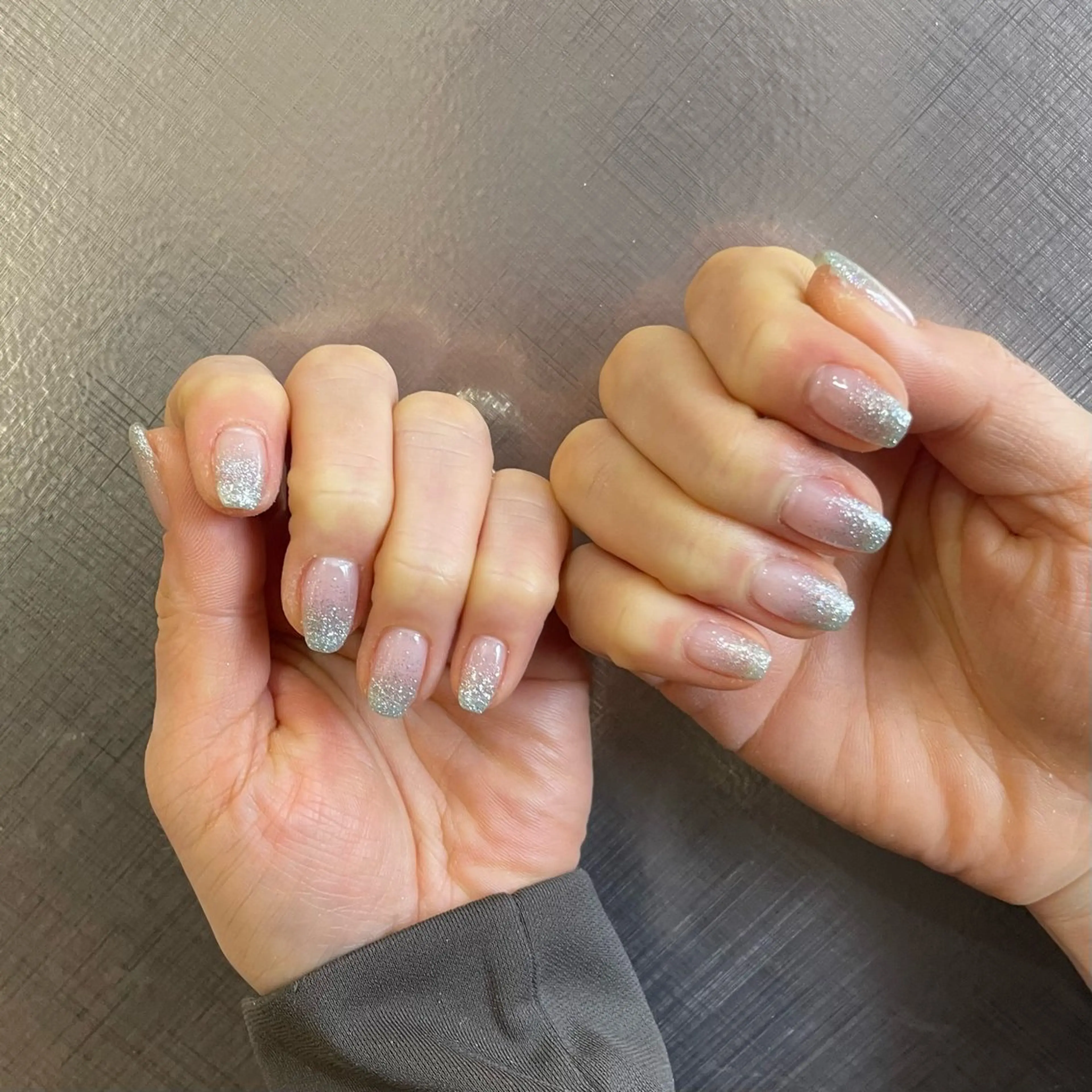 ネイル ラメ(グリッター) ラメグラデーション Maya 📍niconailのネイルデザイン