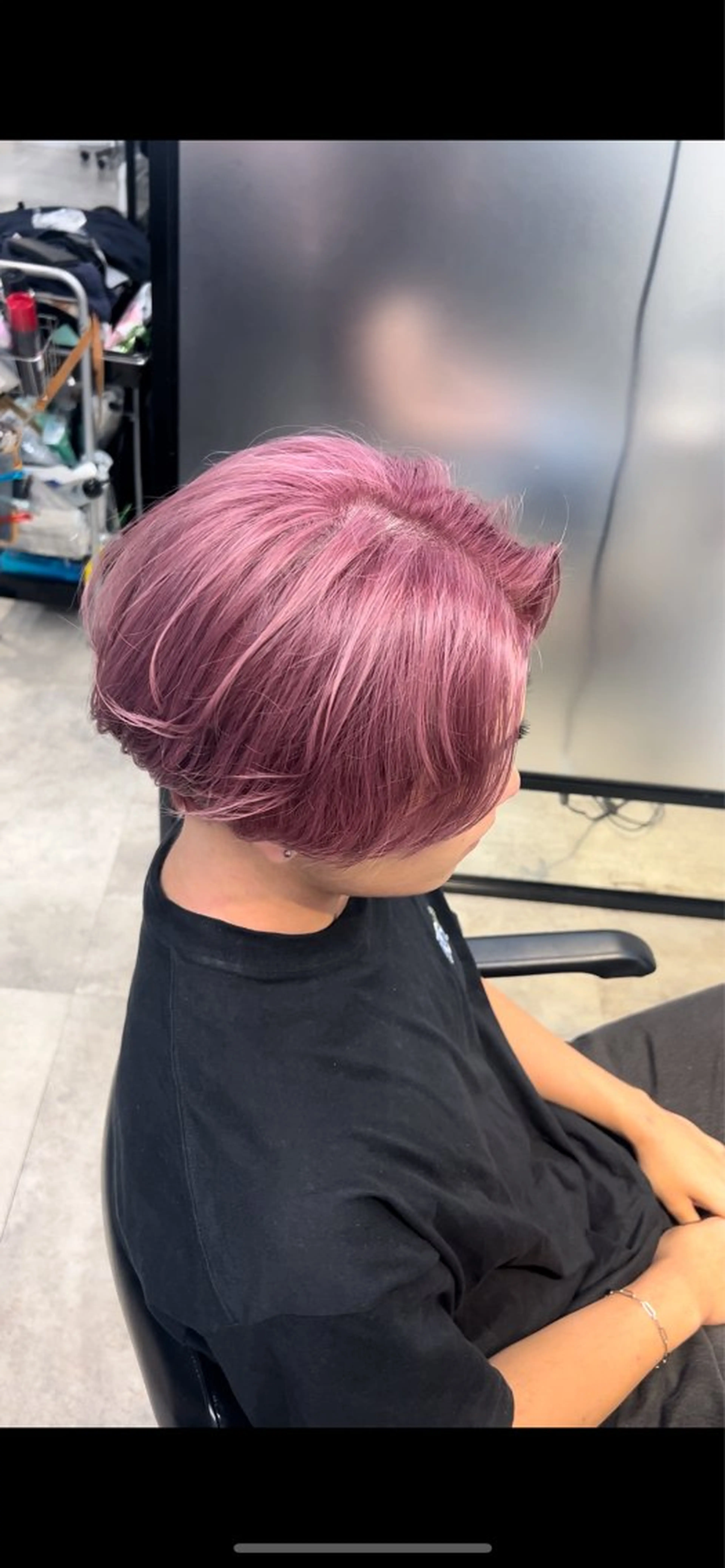 ショート カラー メンズ ヘアカラー 及川シゲル 髪質改善講師のヘアスタイル