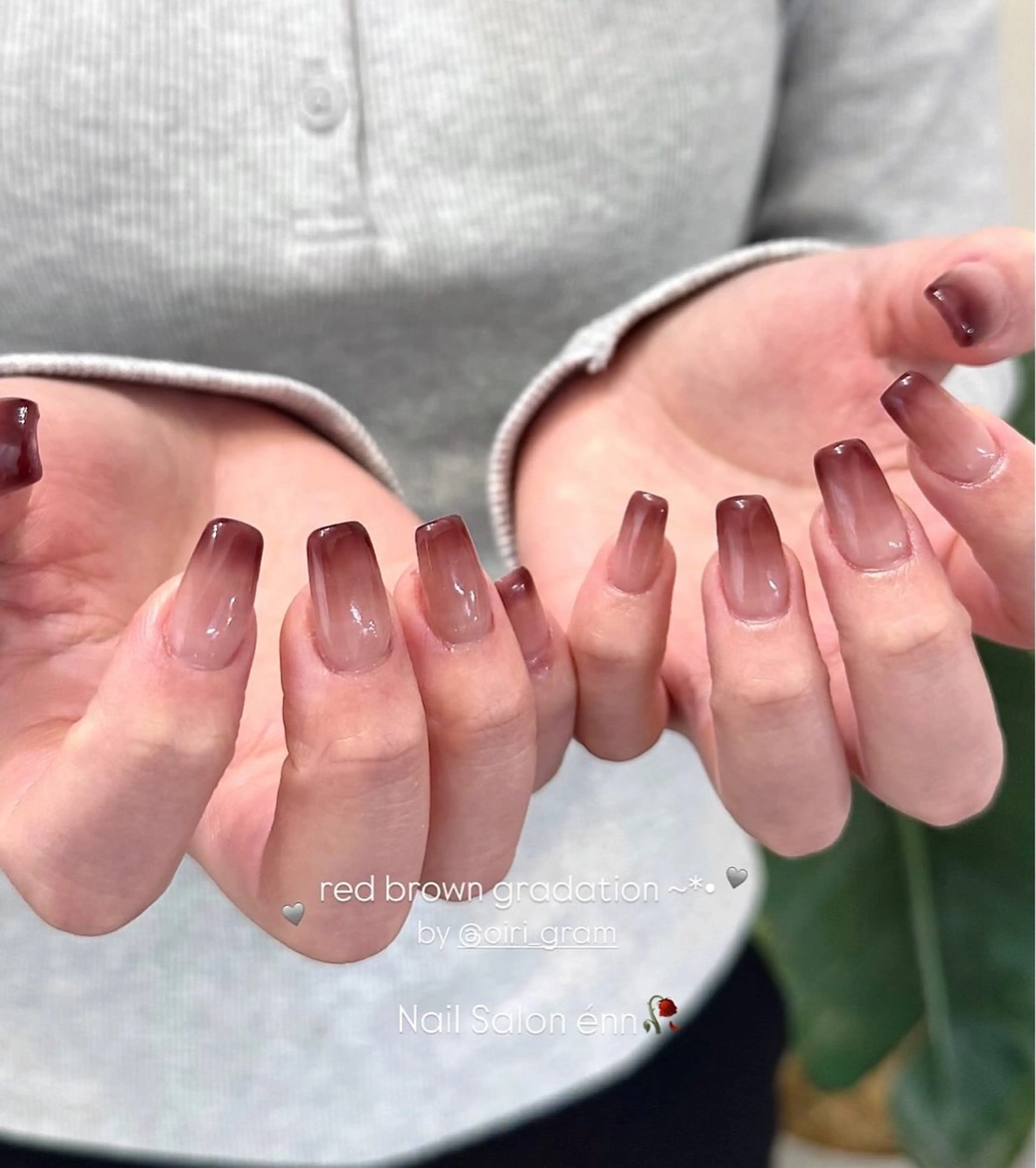 ネイル グラデーション ハンドネイル Nail Salon enn所属・🫧RISA🫧 énn |四条烏丸のネイルデザイン