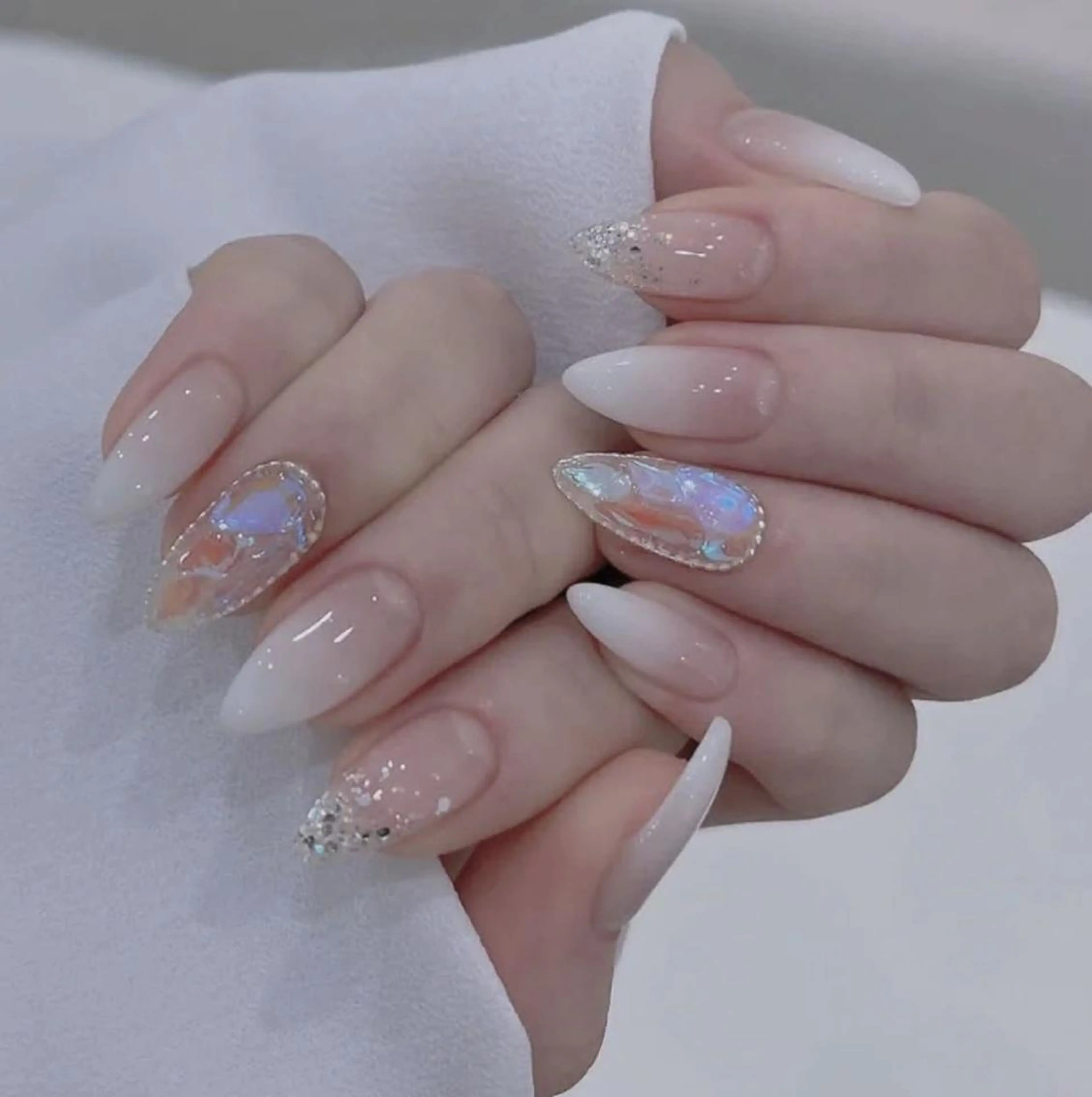 ネイル Queens ゲンのネイルデザイン