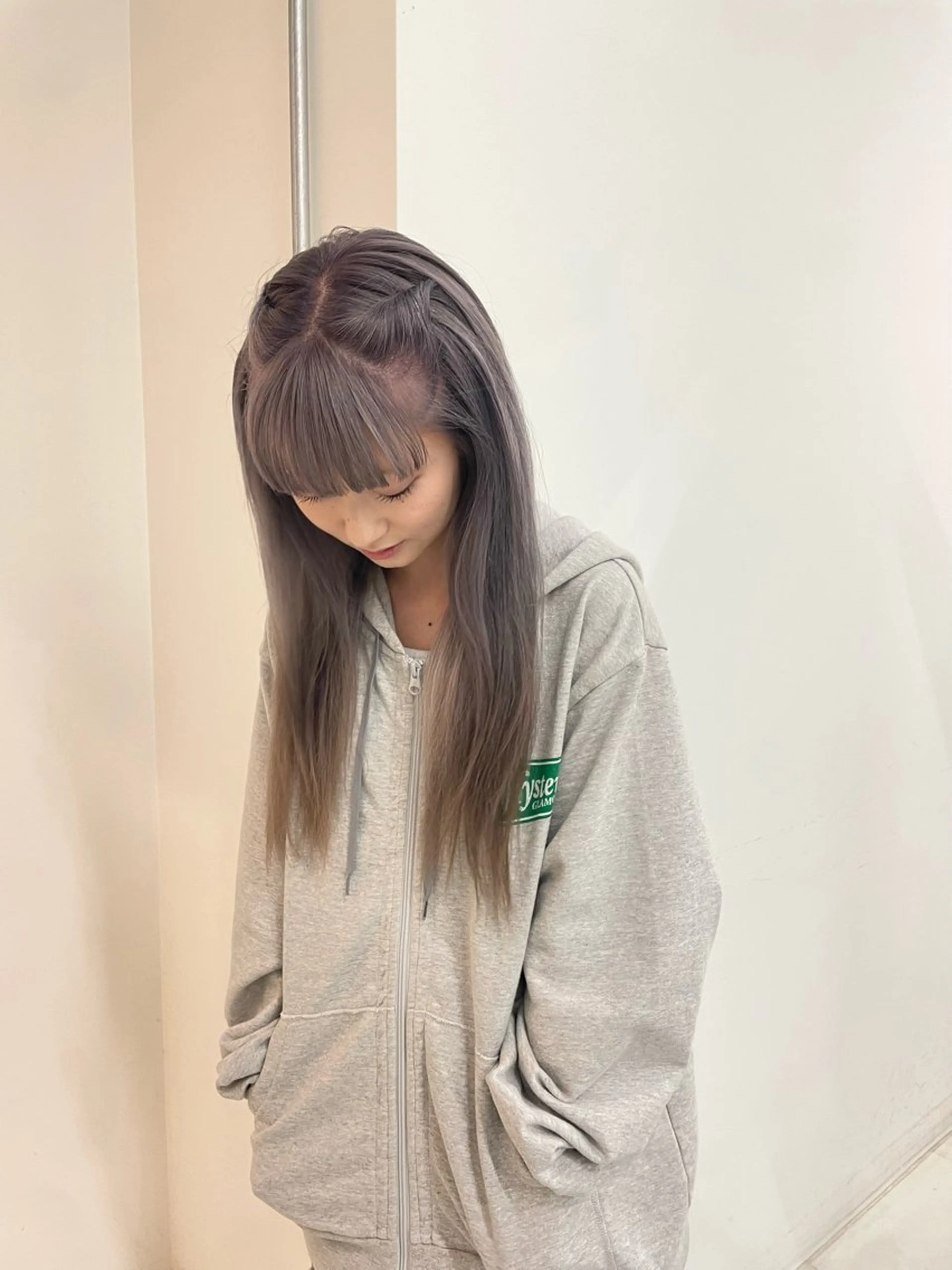 ロング カラー GO TODAY シェアサロン Flos店所属・耳つぼジュエリー 👂🏻🌸ayaのエステ・リラクイメージ