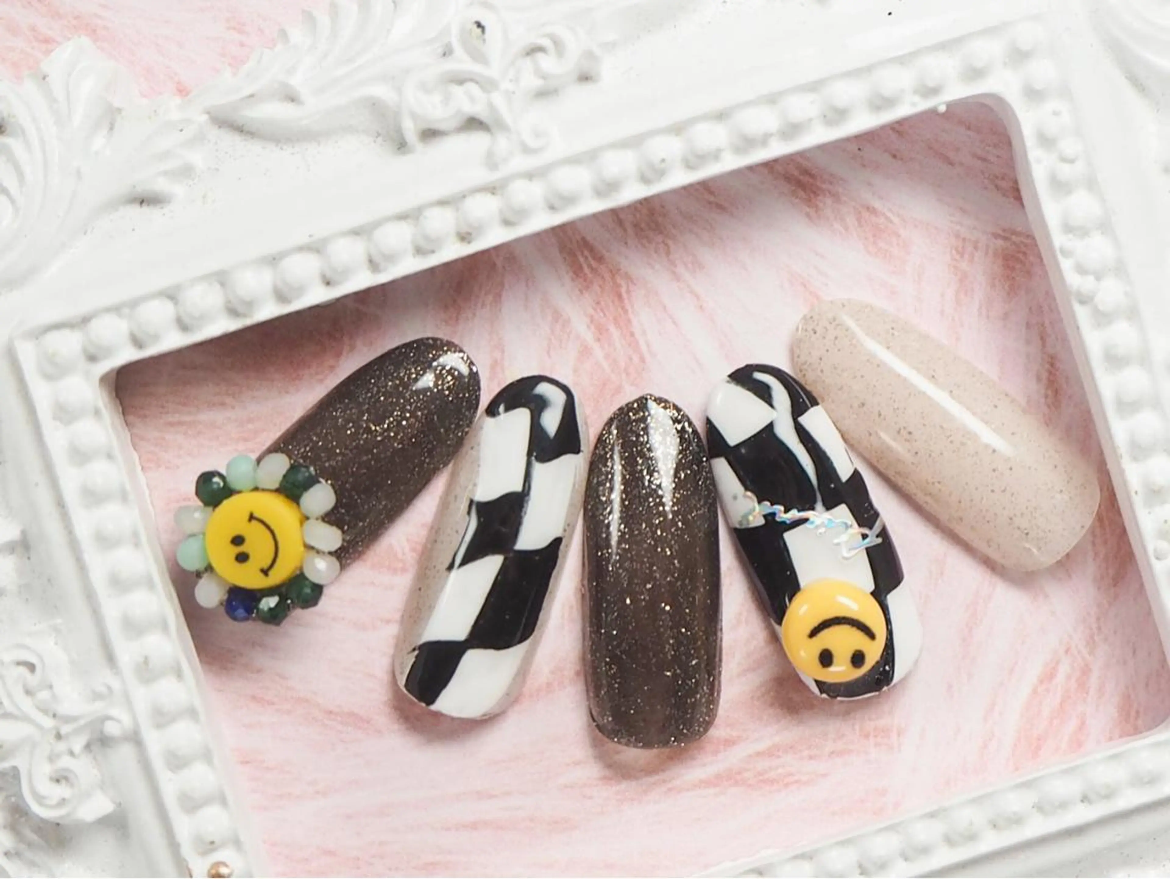 ネイル ビューティーサロン ヘゼリヒのネイルデザイン