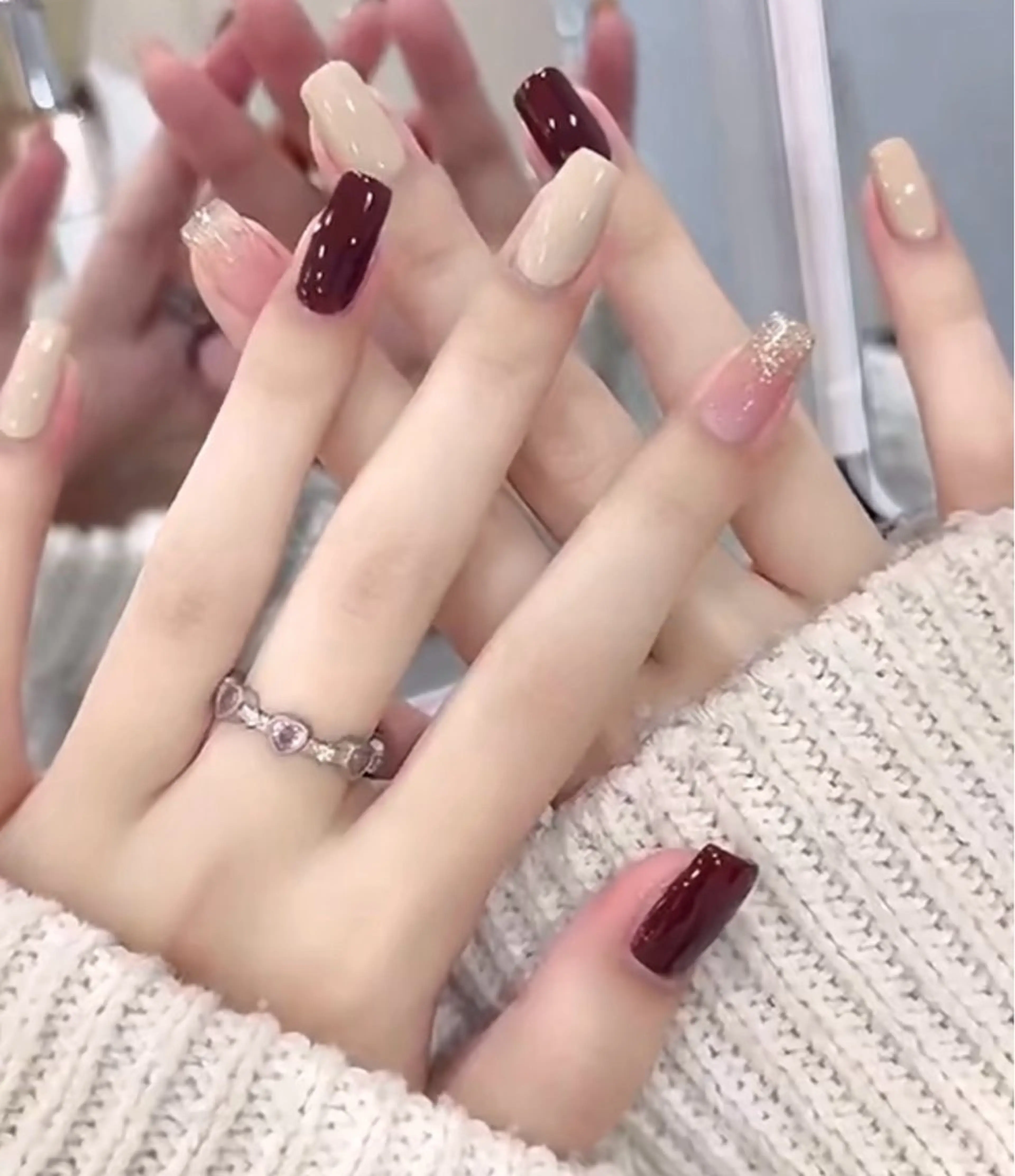 ネイル フラッシュネイル ワンカラーネイル BE SUのネイルデザイン