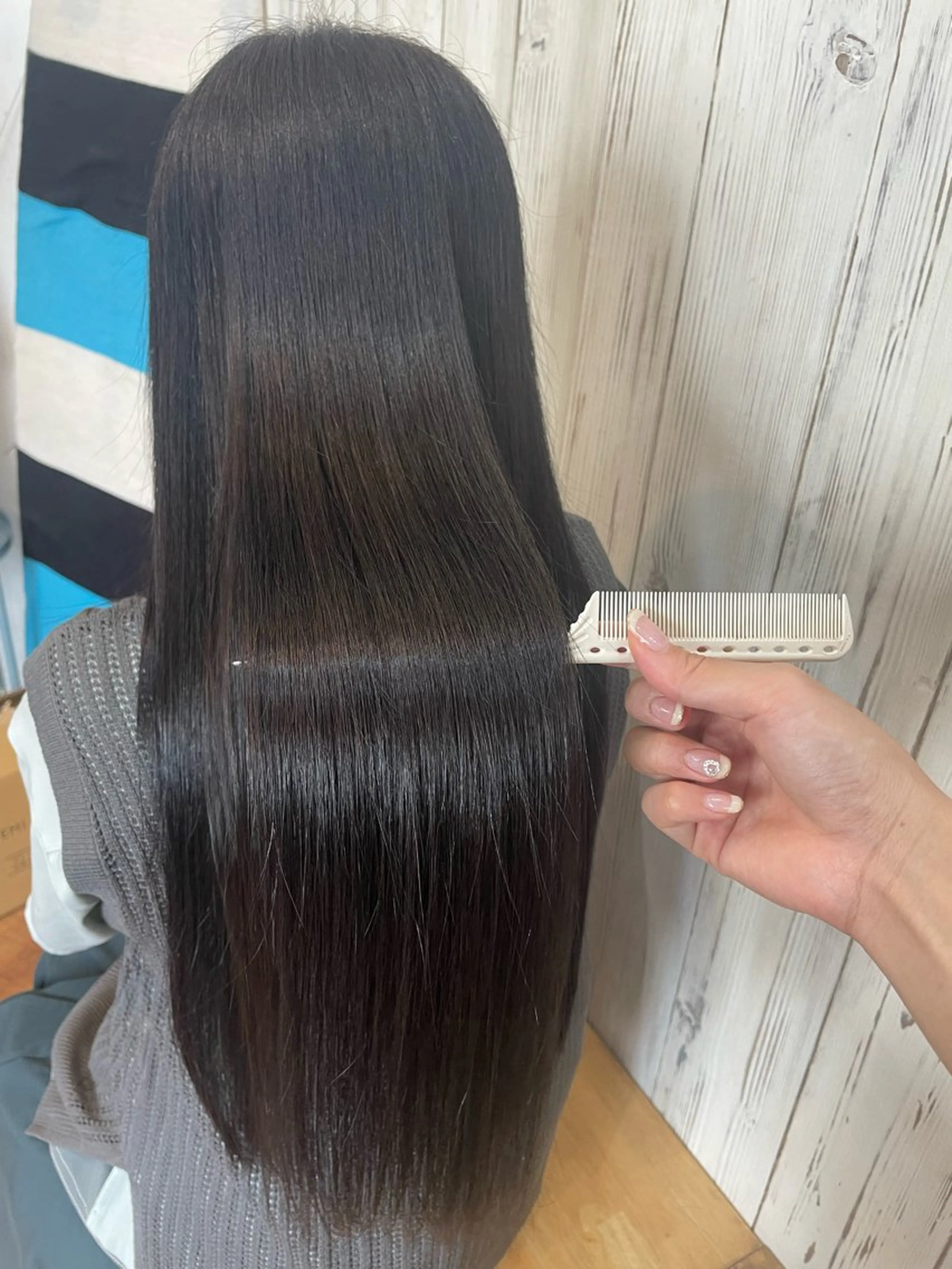 ロング カラー ヘアカラー 南森町美容師／ 北藤空琉のヘアスタイル