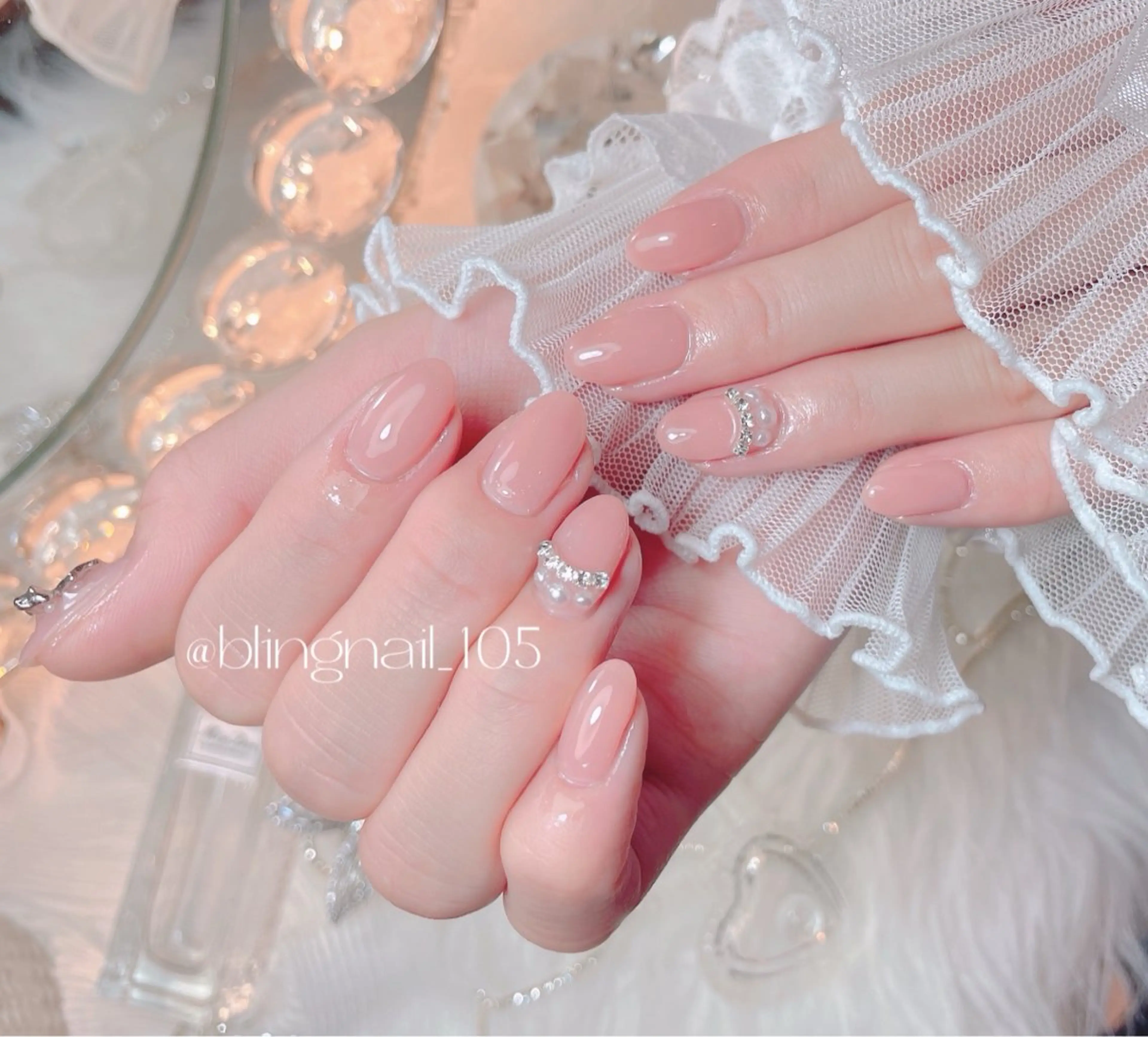 ネイル ハンドネイル 23時まで❤︎韓国、 ワンホンネイルのネイルデザイン