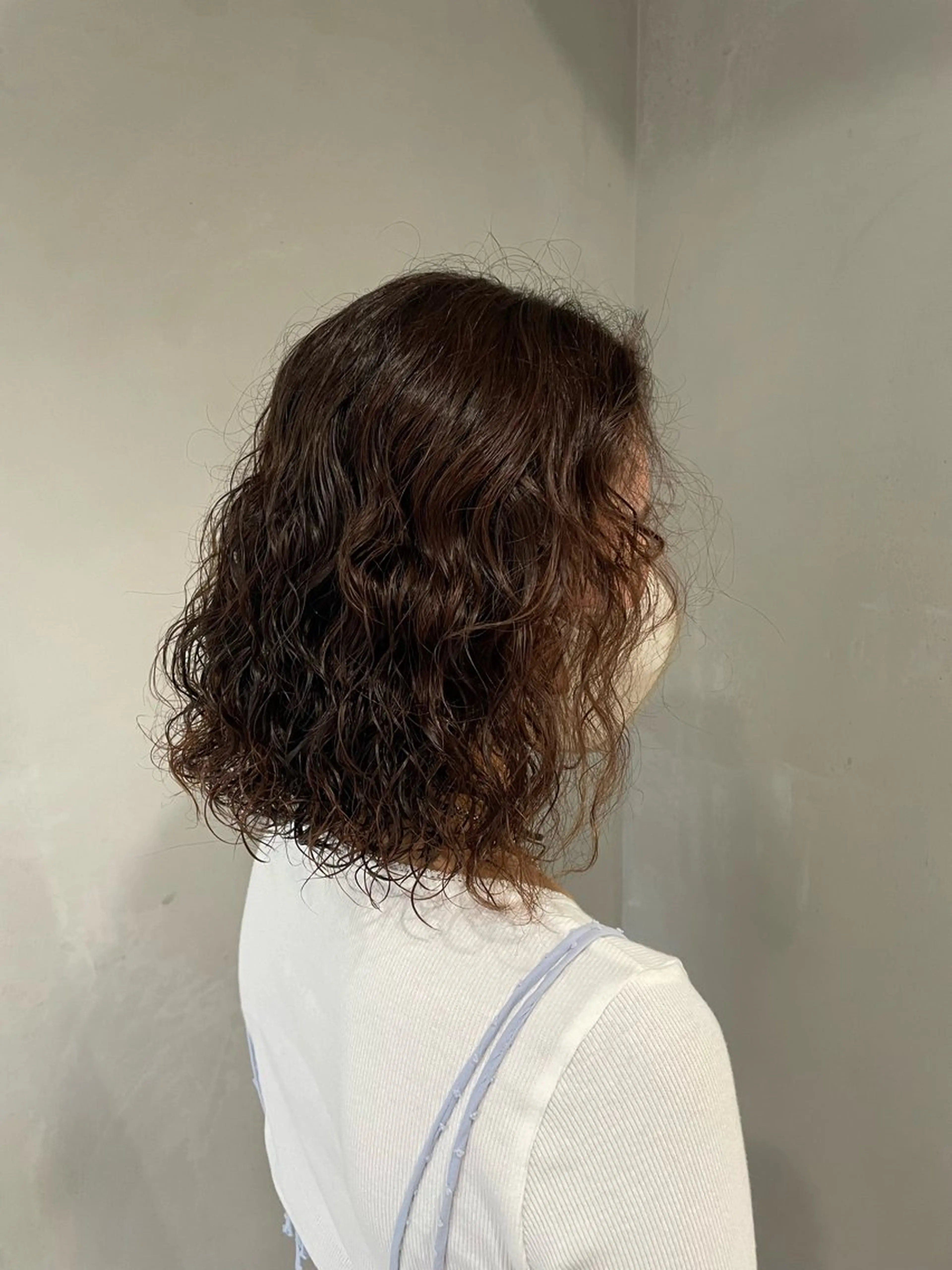 ミディアム パーマ パーマ トリートメント Ameri 新宿所属・新宿/透明感カラー/ 髪質改善/桜良のヘアスタイル