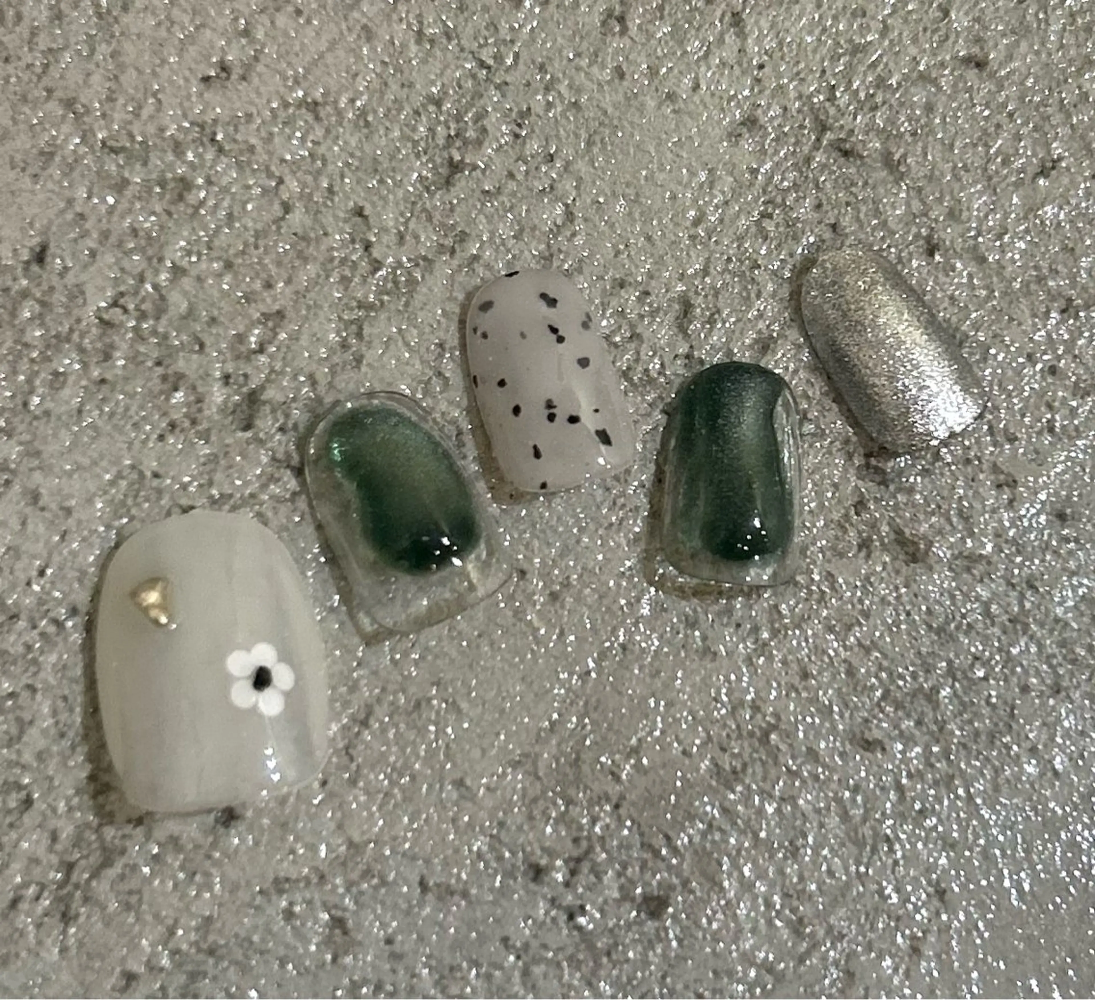 ネイル Satoril  nail room京橋店所属・satoril.. haeoのネイルデザイン