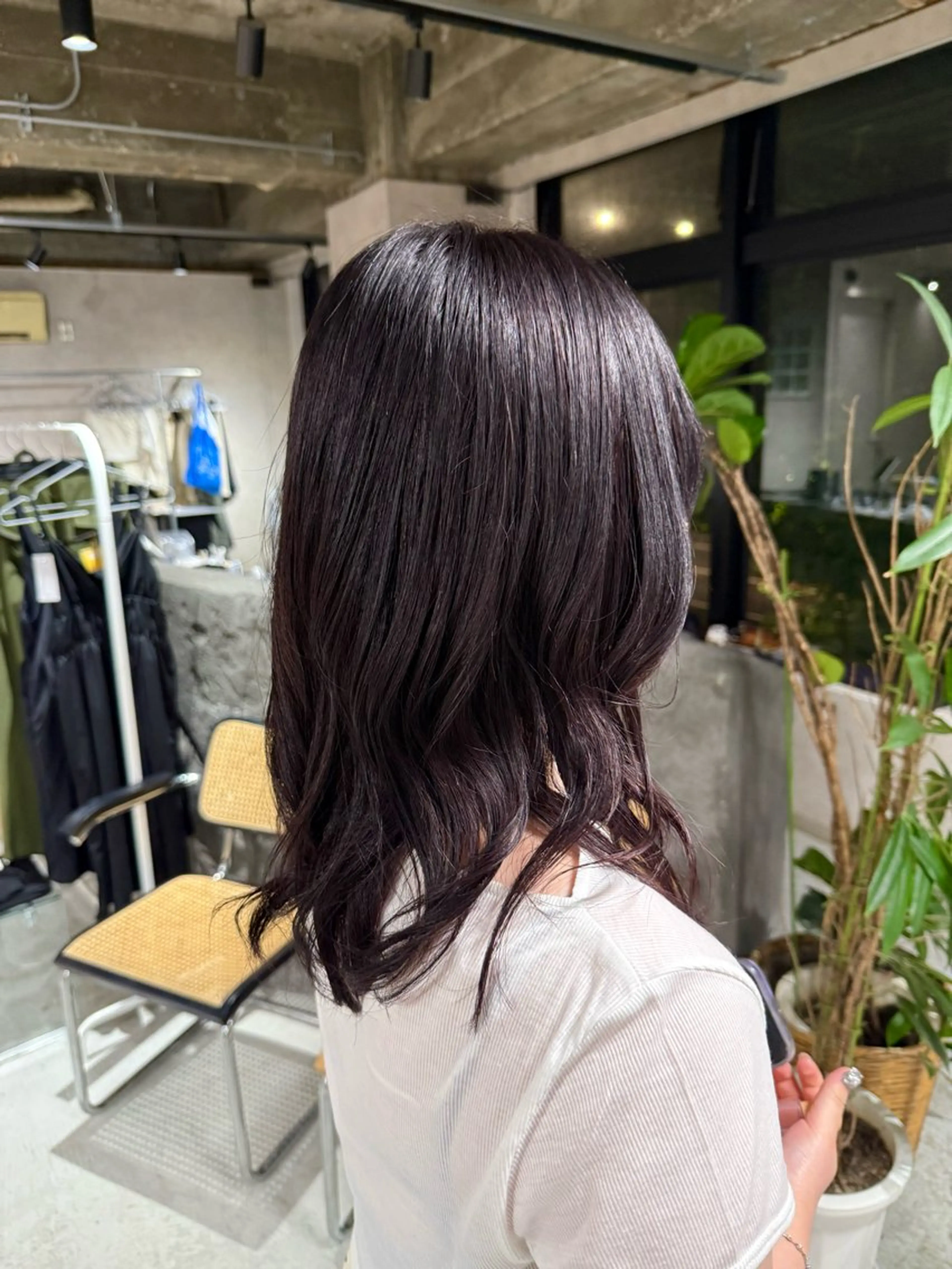 ミディアム カラー レッドカラー ヘアカラー NEER(ネアー) アミのヘアスタイル