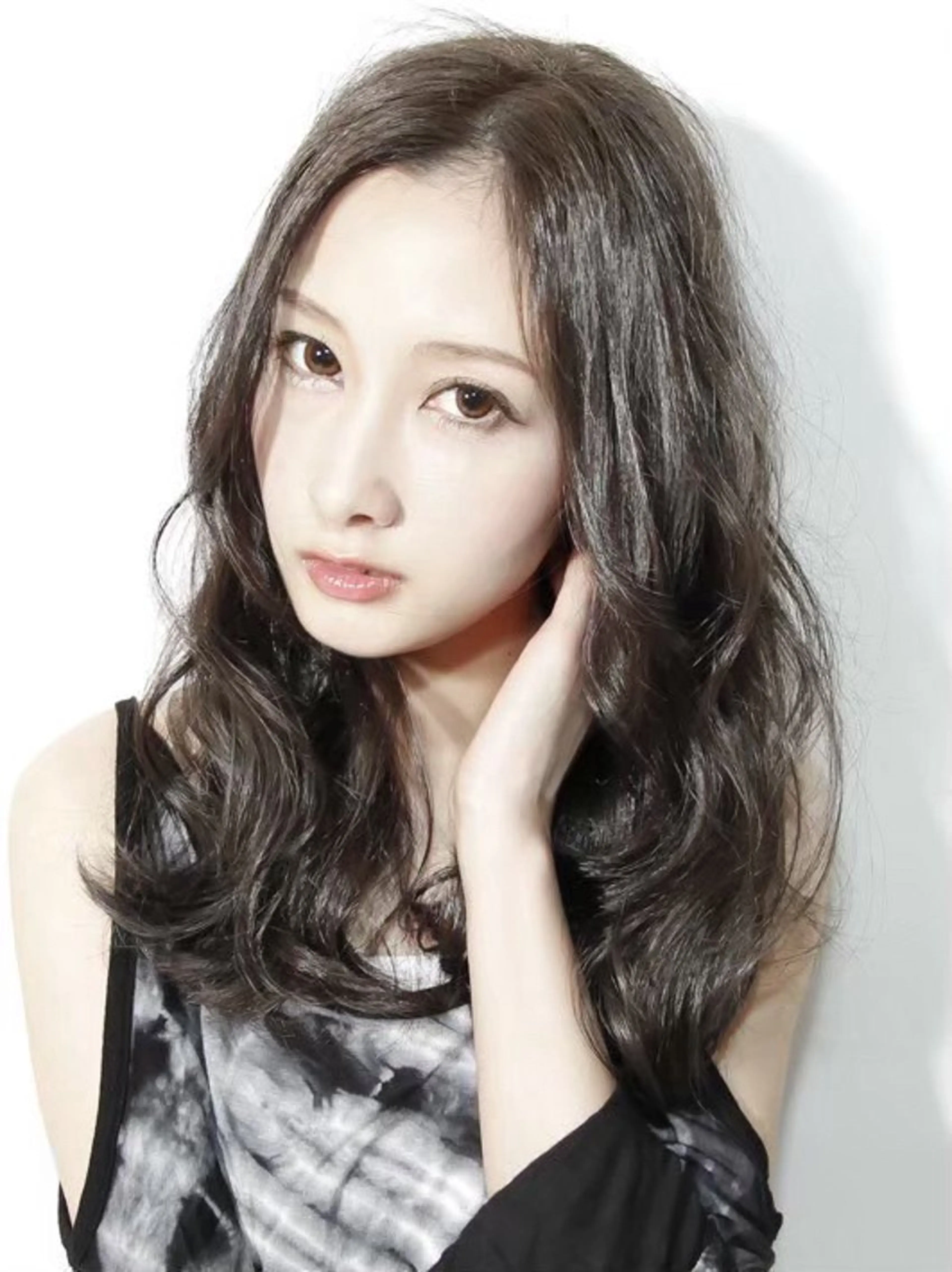 ロング パーマ 髙橋 紗来のヘアスタイル