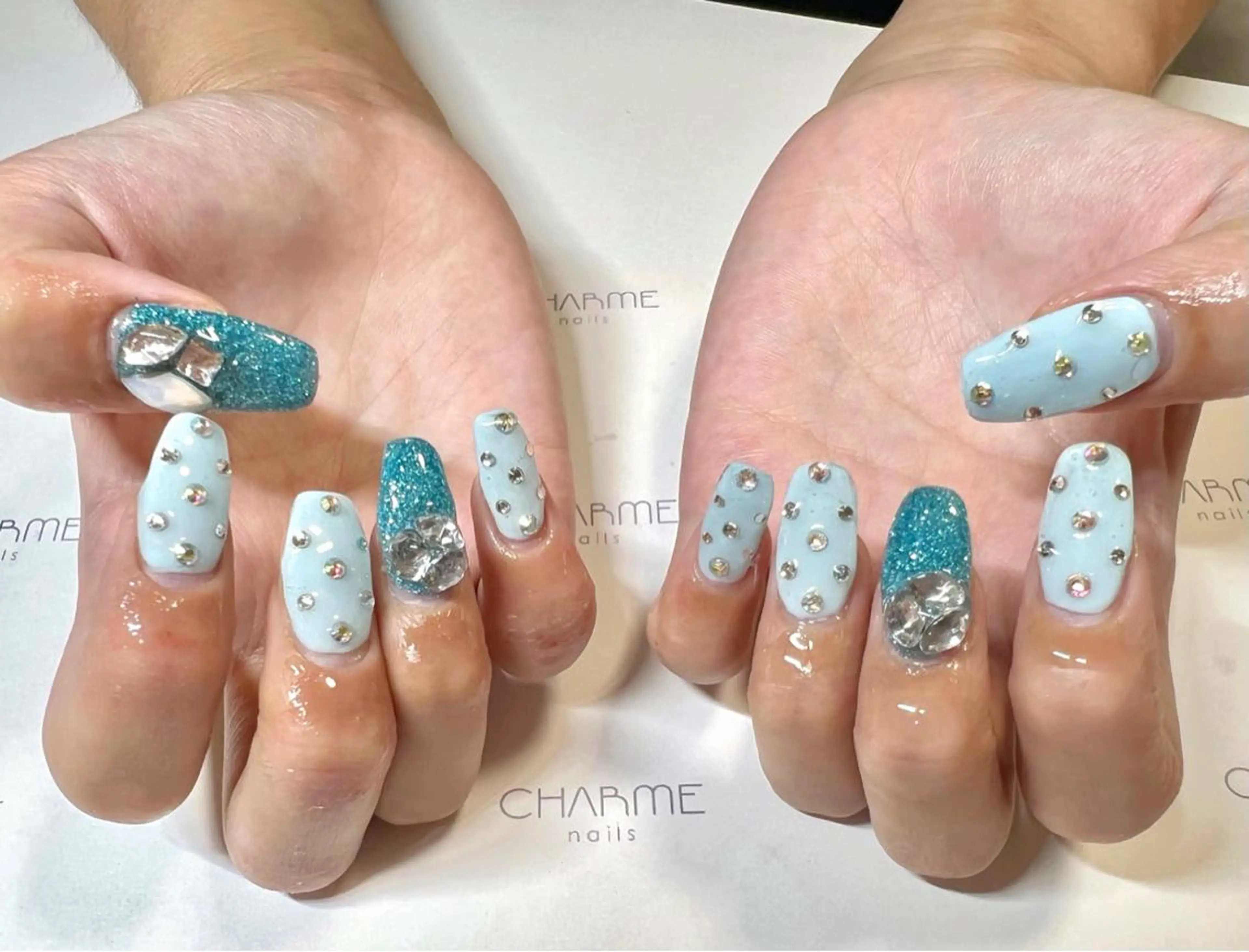 ネイル ブルー ハンドネイル CHARME 🤎〔RINA〕のネイルデザイン