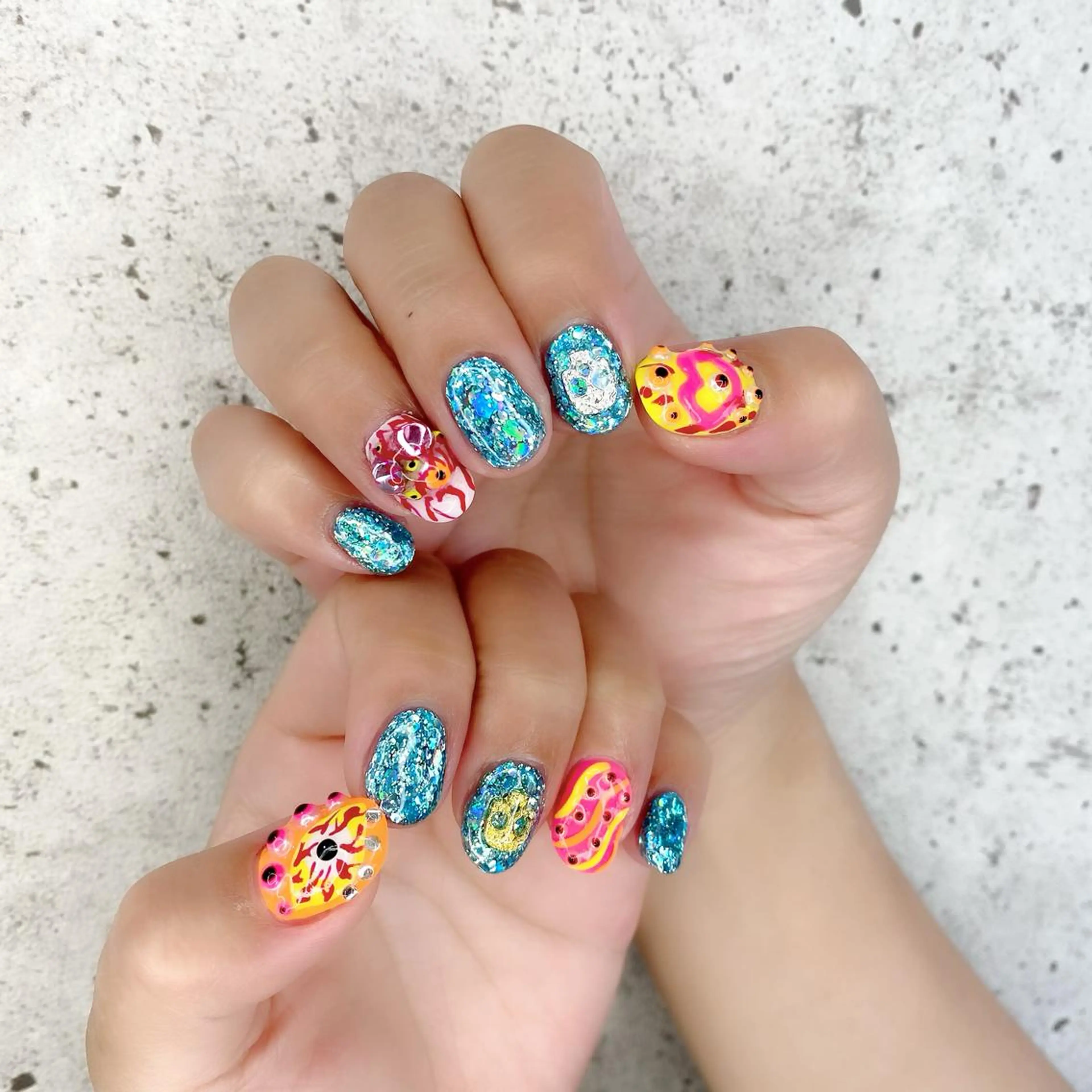 ミディアム カラー パーマ ヘアアレンジ メンズ キッズ ネイル マツエク・マツパ ハンドネイル Salon Kのネイルデザイン