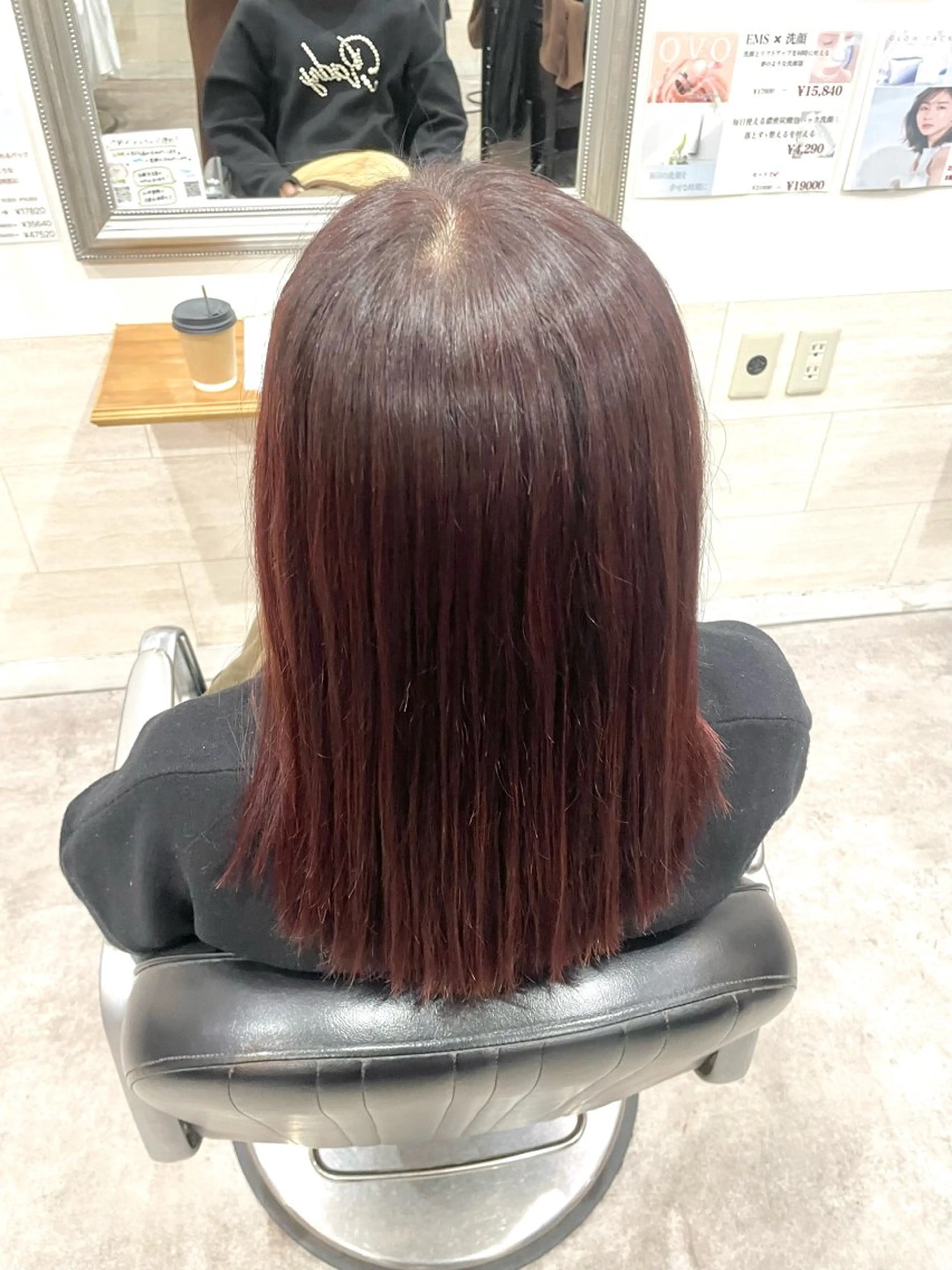 ミディアム カラー ヘアカラー 堀川 希歩のヘアスタイル