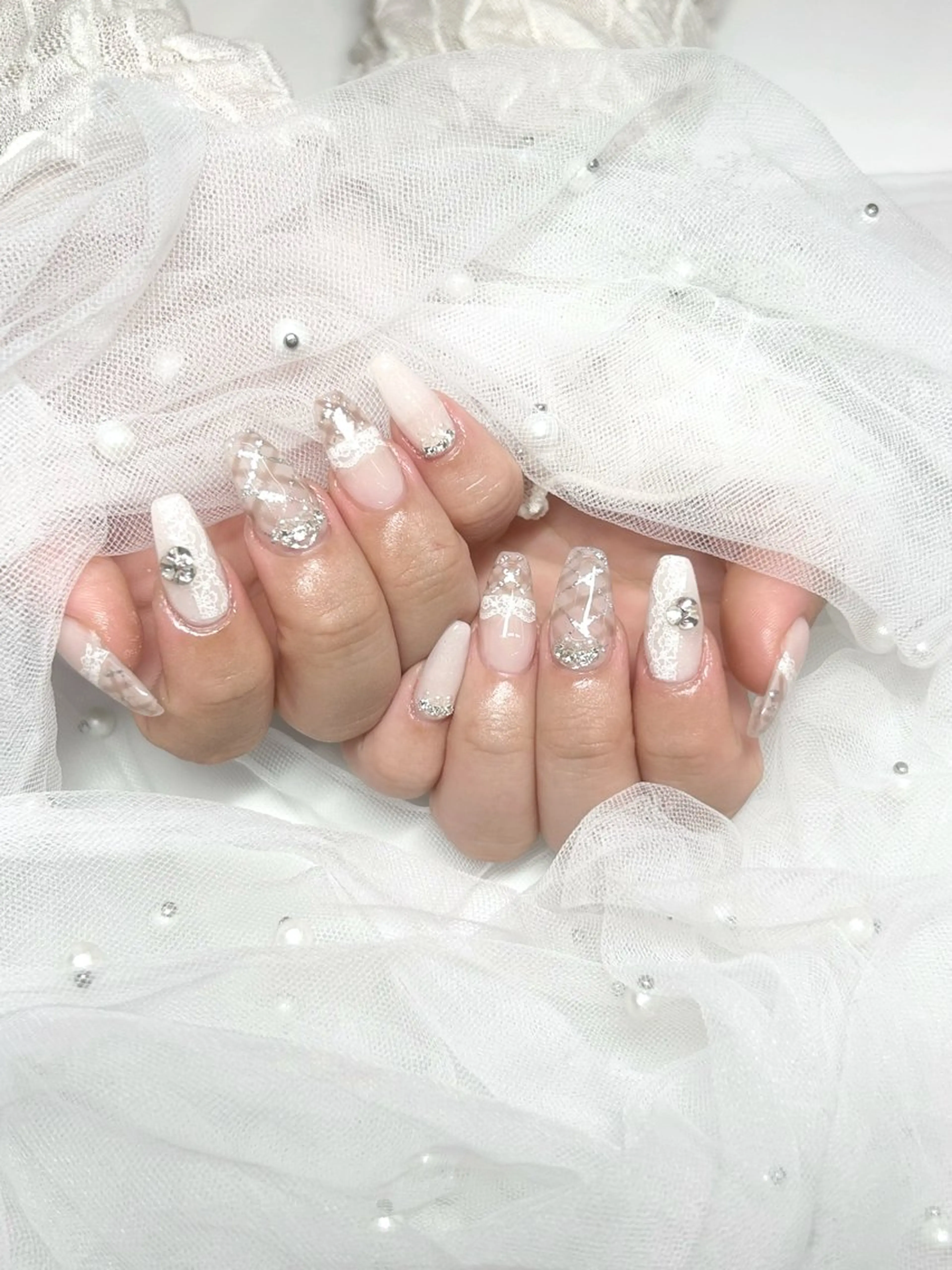 ネイル ハンドネイル hinata池袋 🌙WOLTOKYOのネイルデザイン