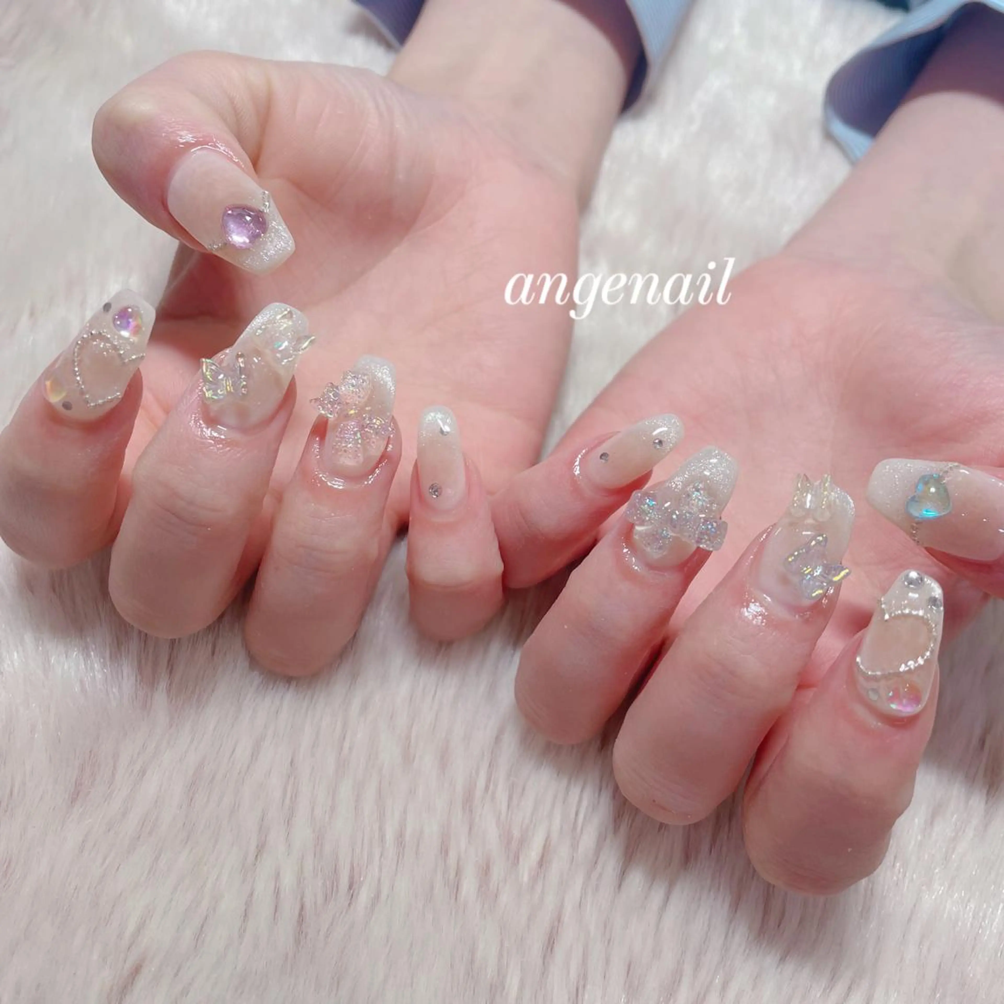 ネイル ハンドネイル オーナーネイリスト MAKIのネイルデザイン