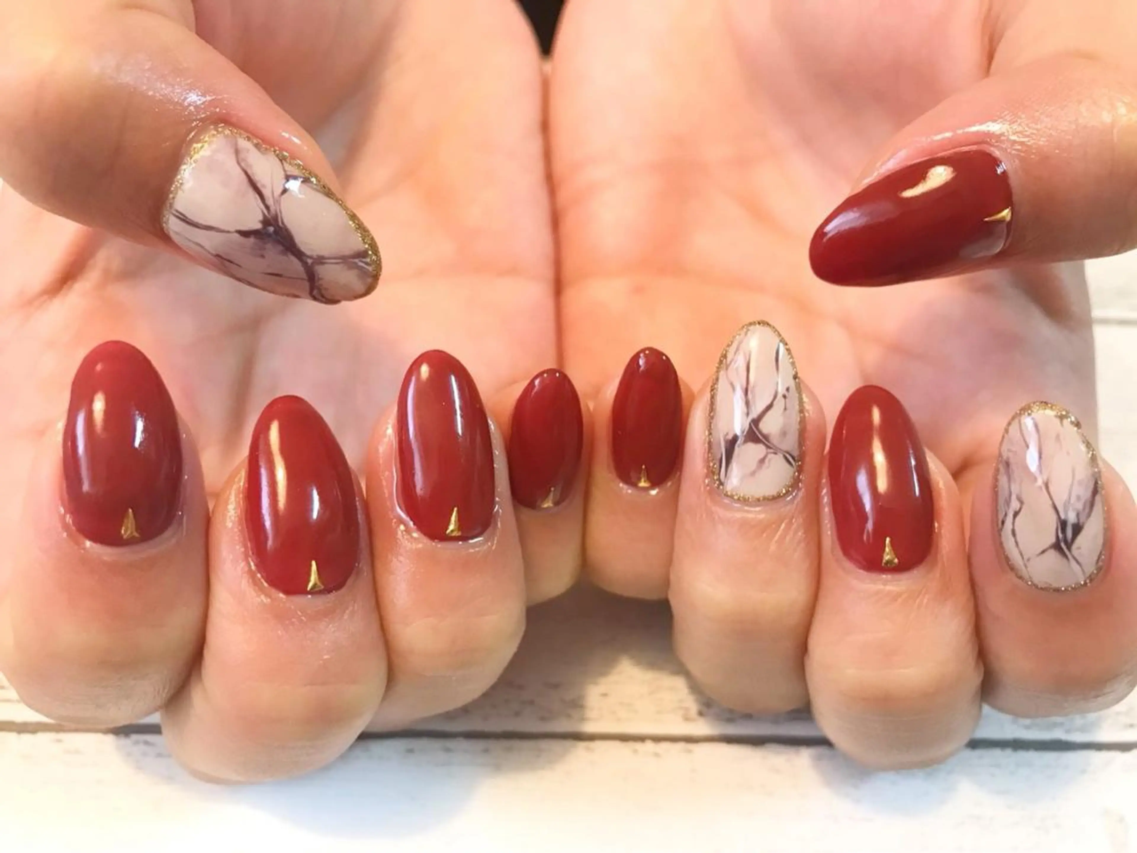 ネイル 大理石ネイル(マーブル) ハンドネイル フットネイル GéRanium Harukaのネイルデザイン