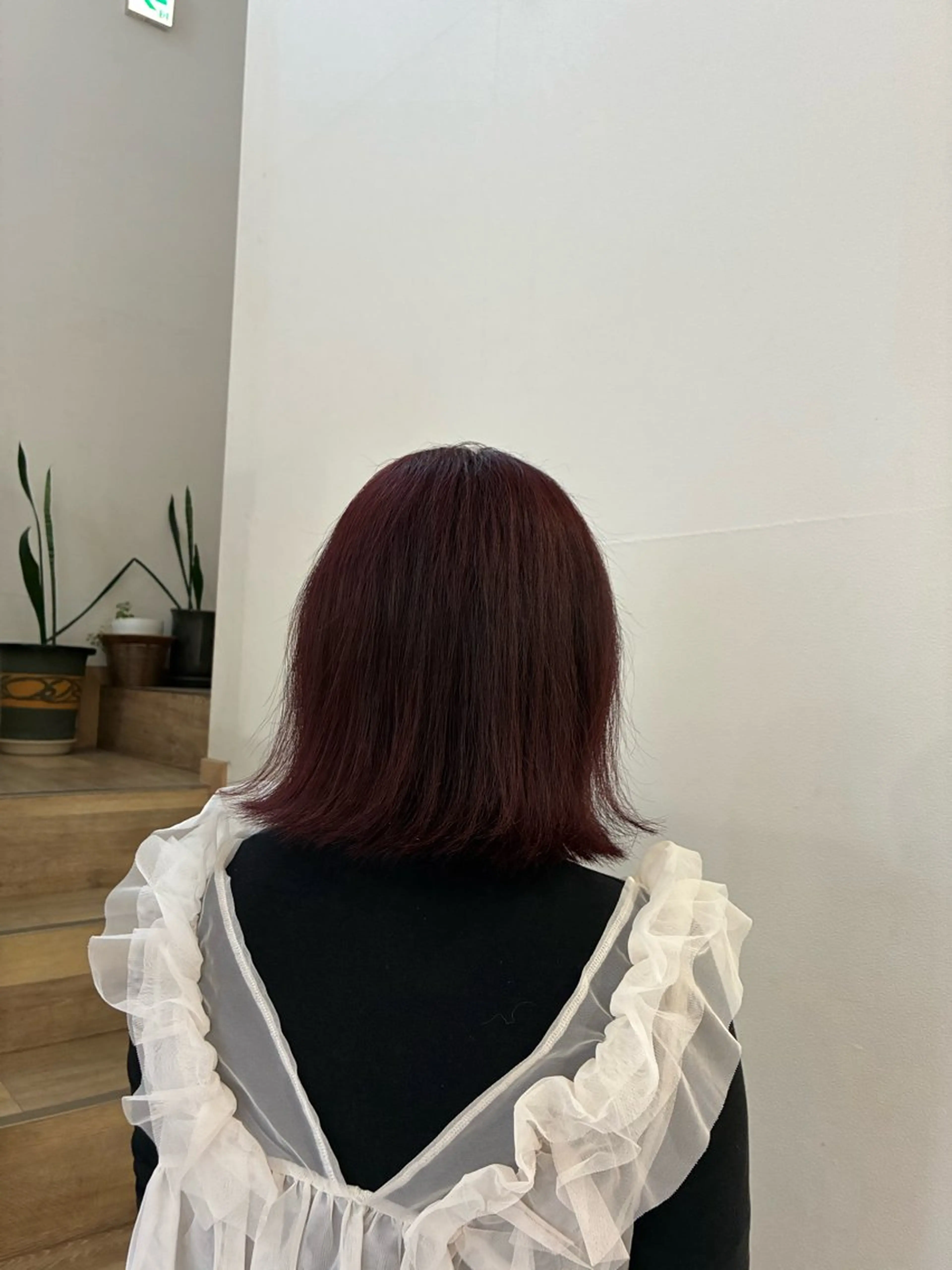 ミディアム カラー レッドカラー ヘアカラー 美容室ネオルージュ所属・鳥居 零菜のヘアスタイル