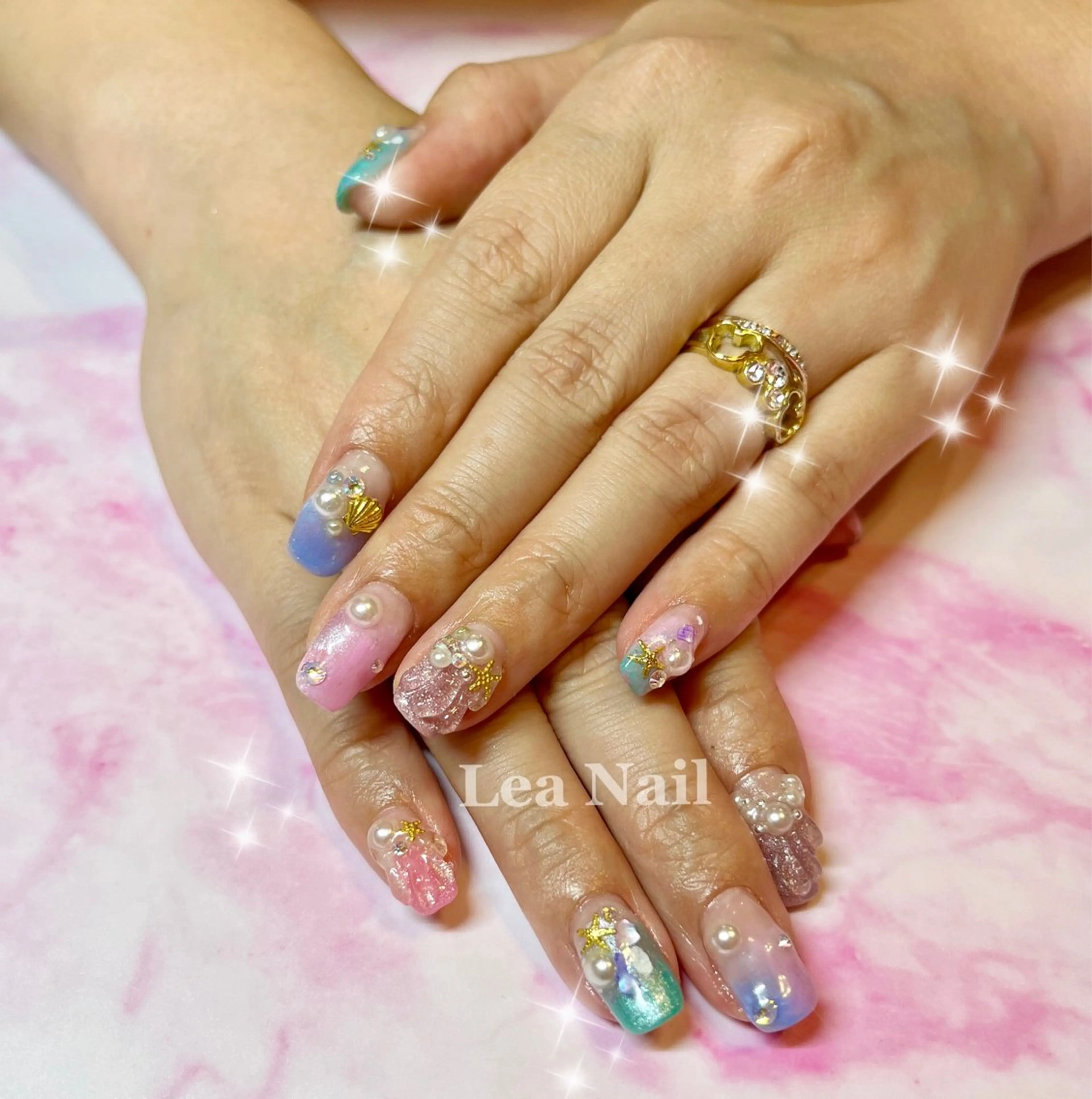 ネイル 夏ネイル ハンドネイル Lea Nailのネイルデザイン