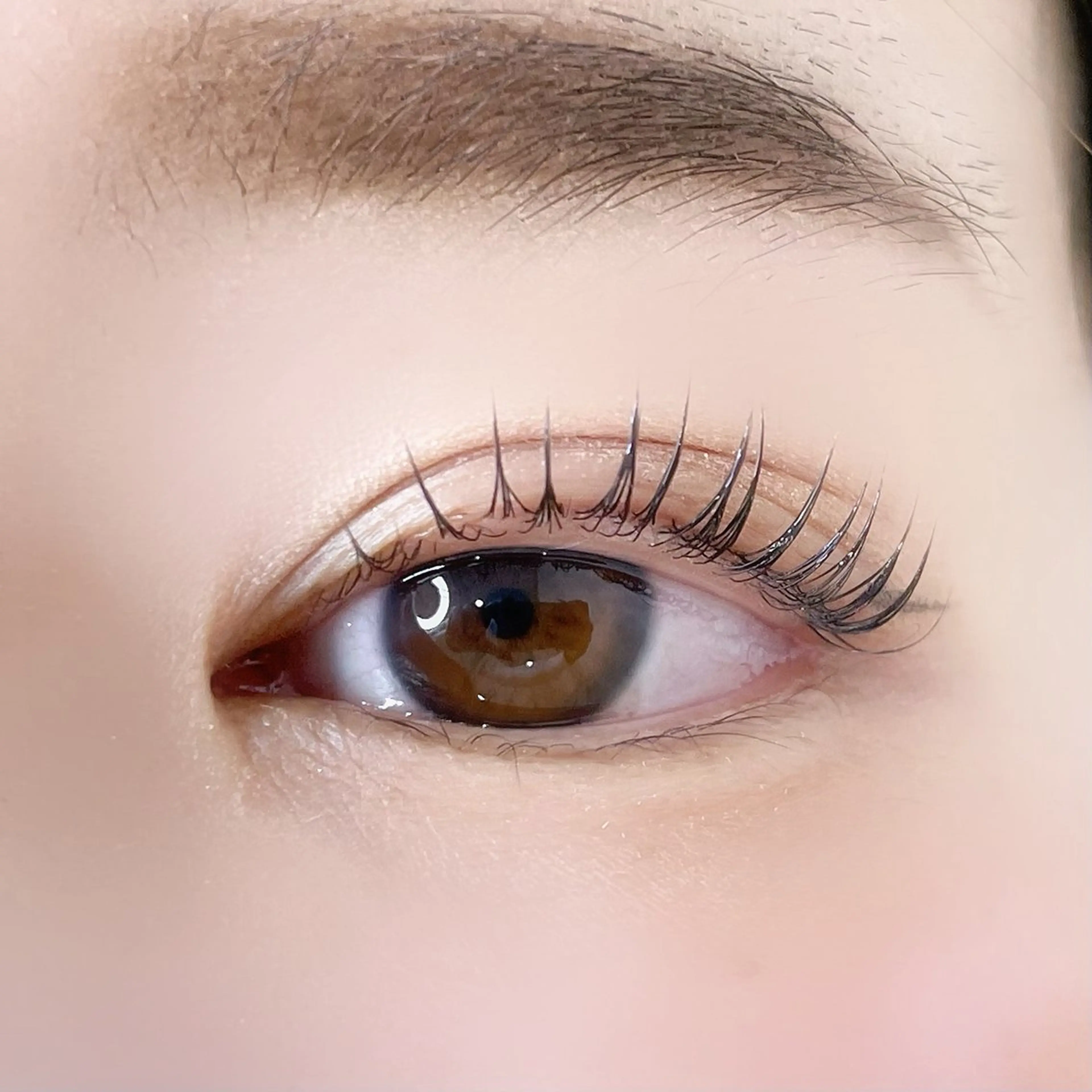 マツエク・マツパ パリジェンヌラッシュリフト Attra もかのマツエク・マツパデザイン