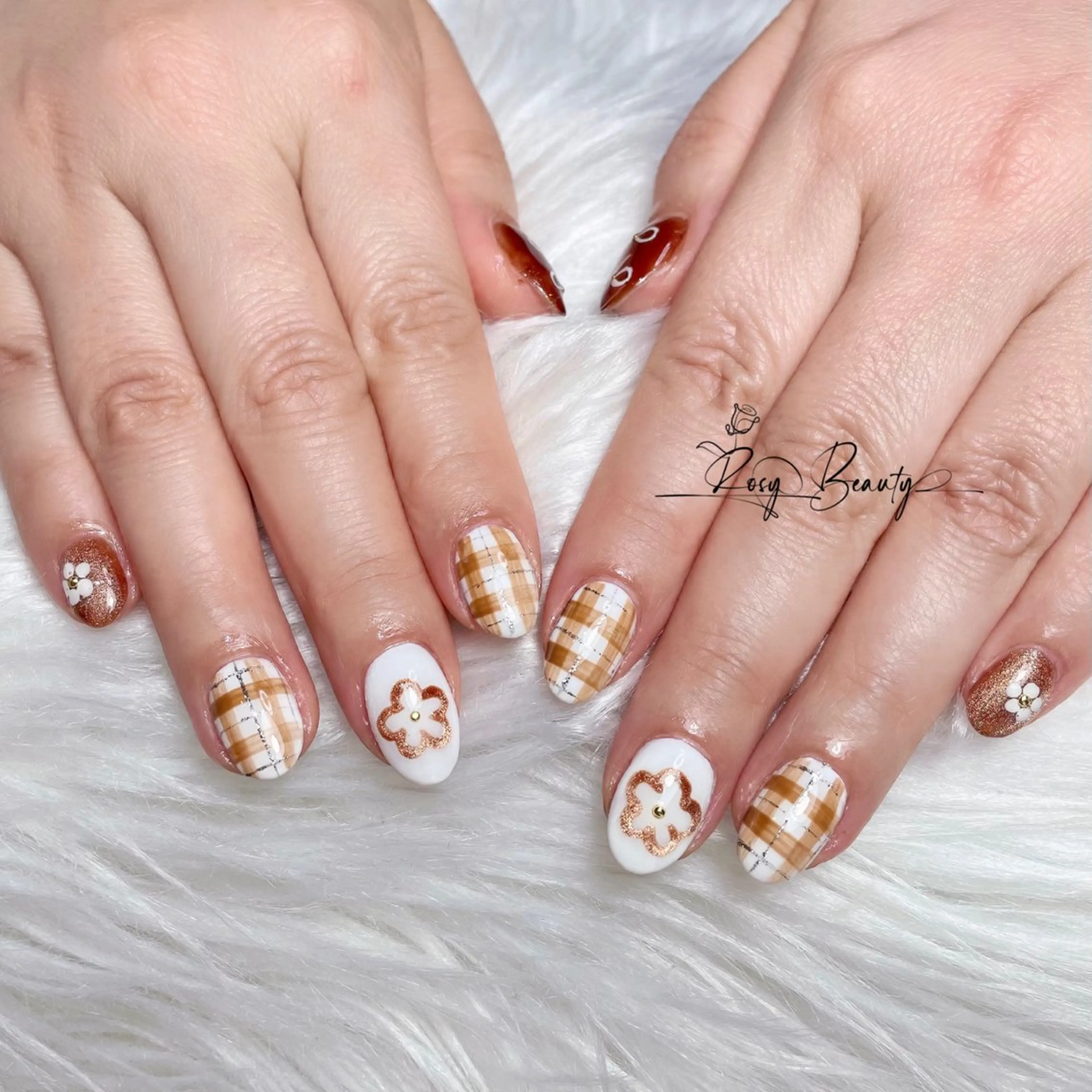 ネイル ハンドネイル RosyBeauty Salon所属・RosyBeauty Salonのネイルデザイン