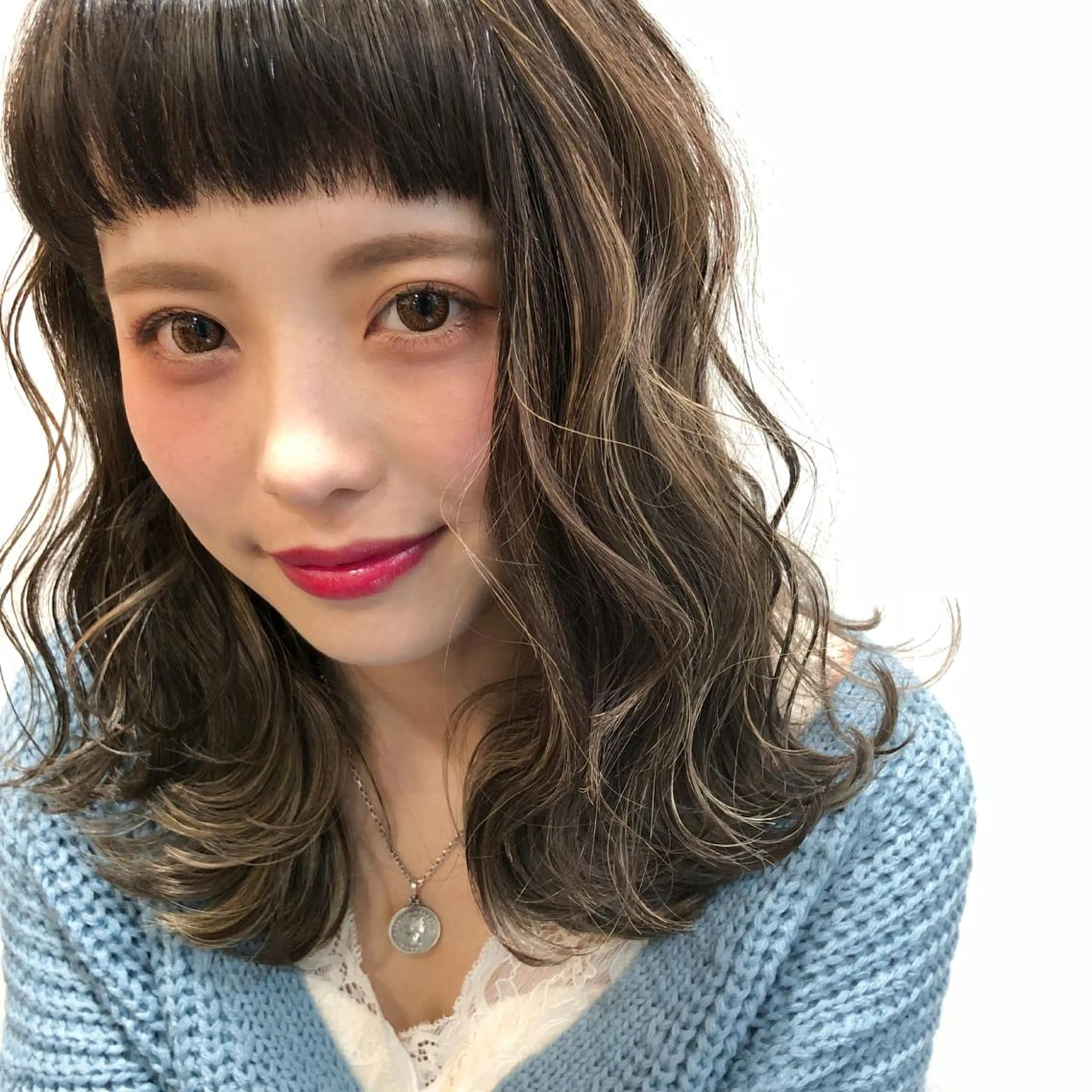 ミディアム カラー ハイライトカラー ハイライト カット特化柏駅 徒歩3分LOUのヘアスタイル