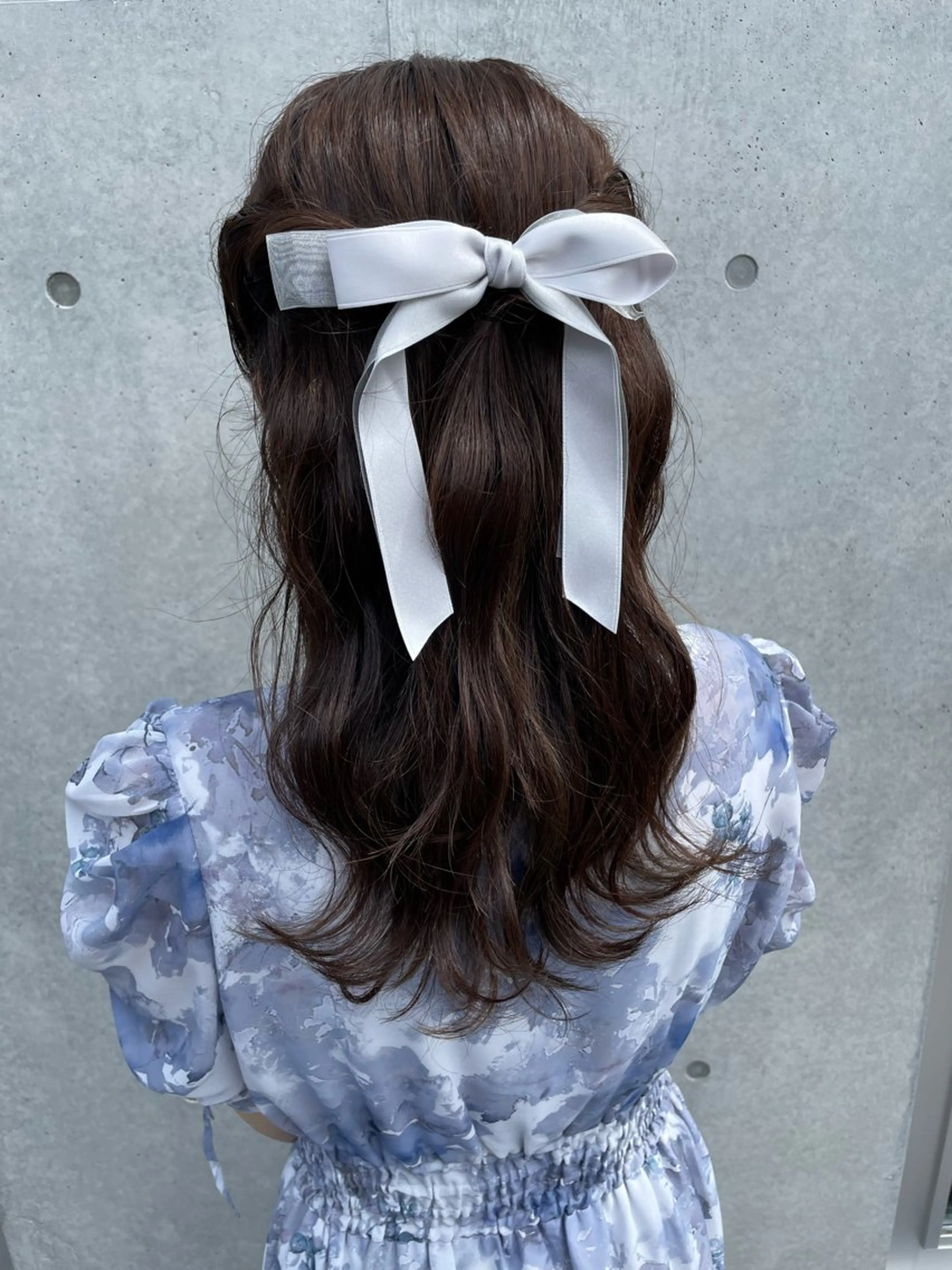 ミディアム カラー SALOWIN池袋East店3F所属・インナーカラー 推し ブリーチ 髪質改善のヘアスタイル