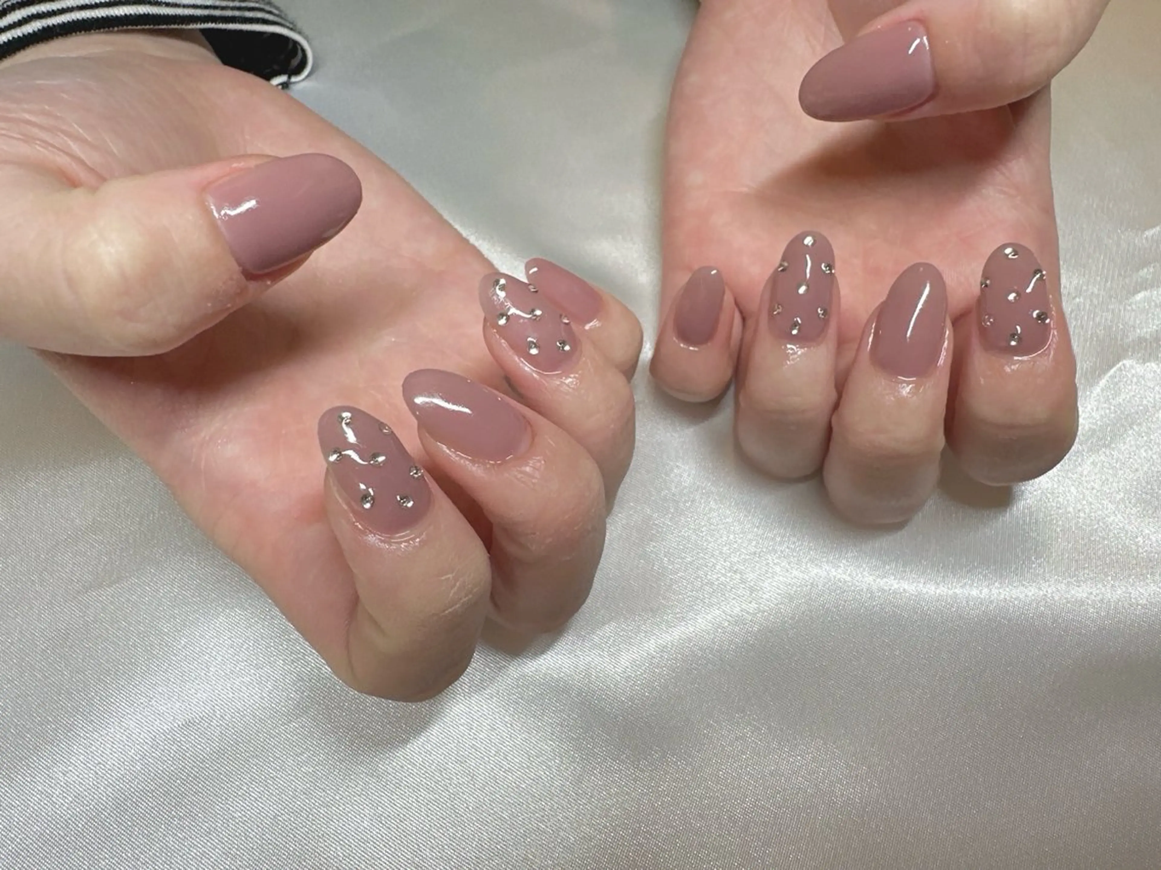 ネイル emaly(ｴﾏﾘｰ)所属・emaly 楽々園のネイルデザイン