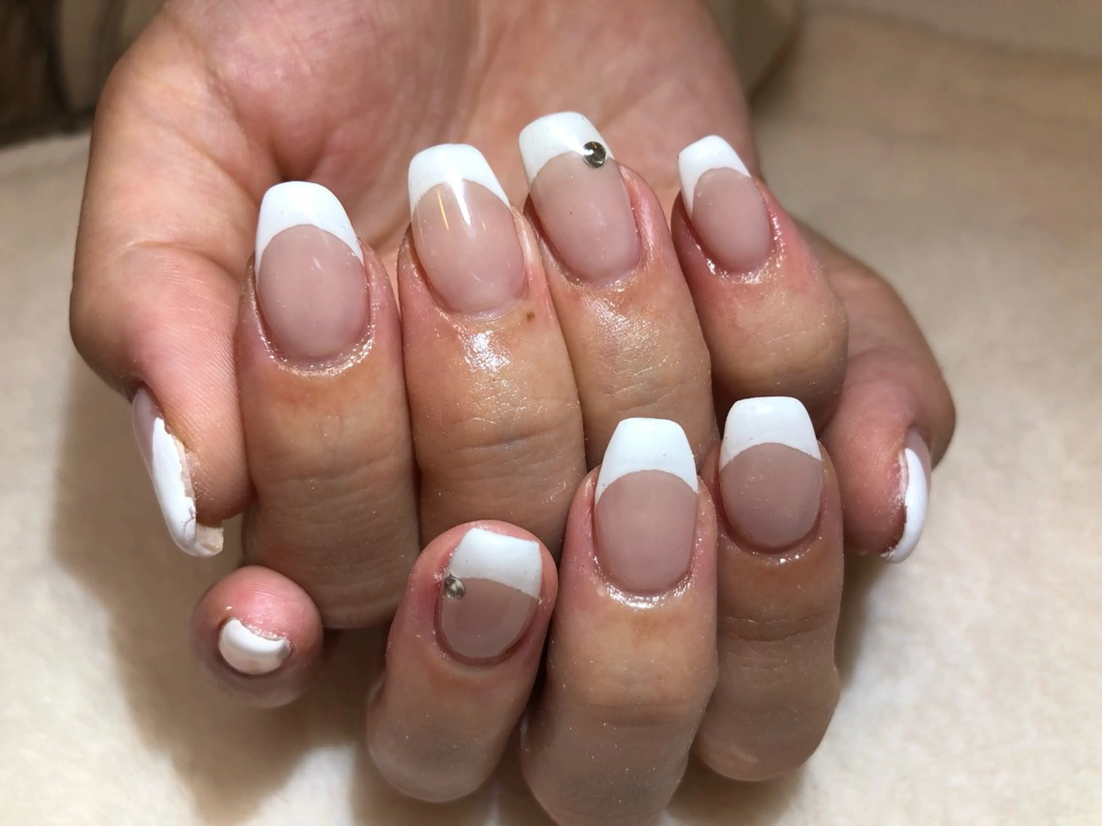 ネイル フレンチネイル オフィスネイル ハンドネイル ハンドケア Epokku ネイルサロンのネイルデザイン