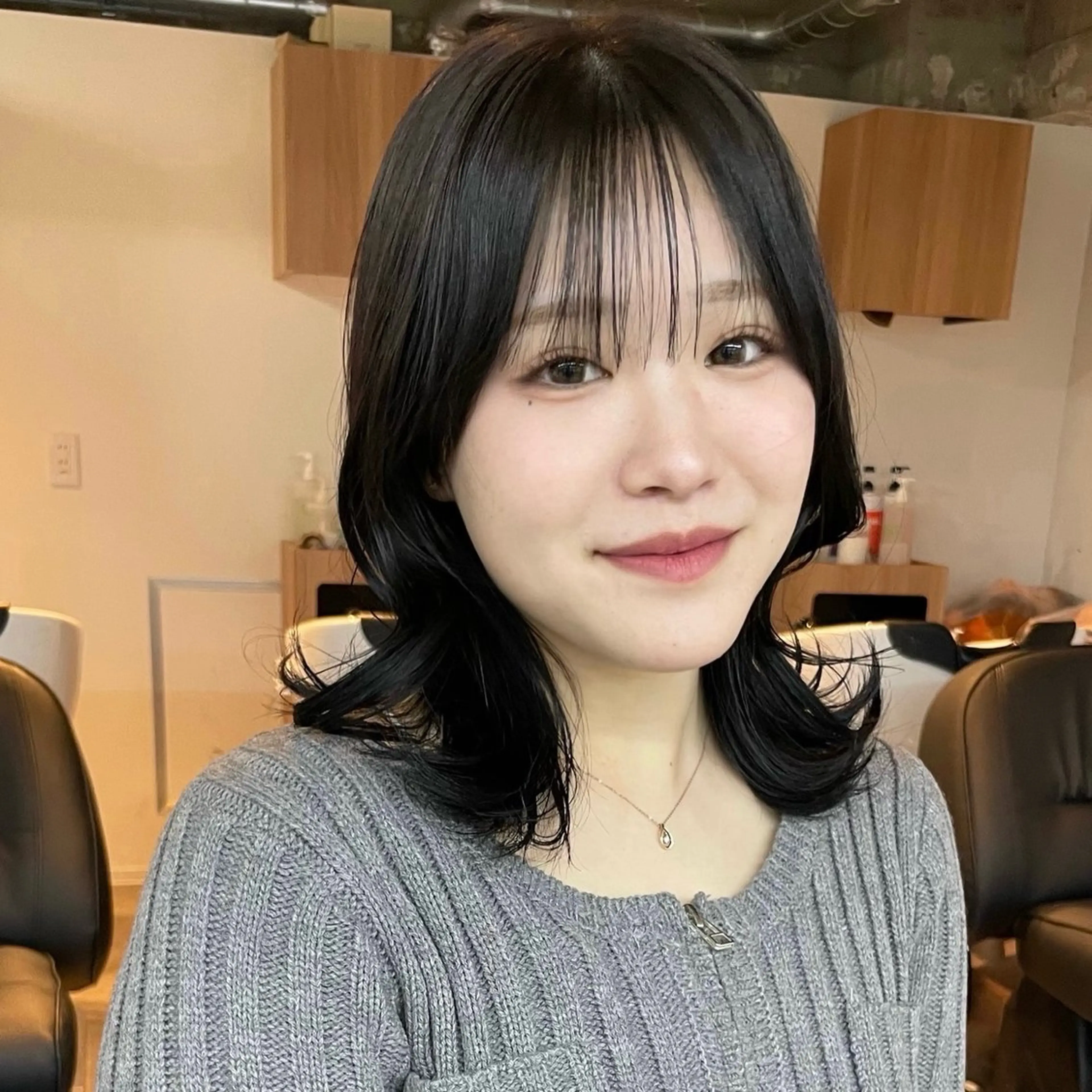 セミロング ANY所属・透明感カラー sayaᯓ★のヘアスタイル