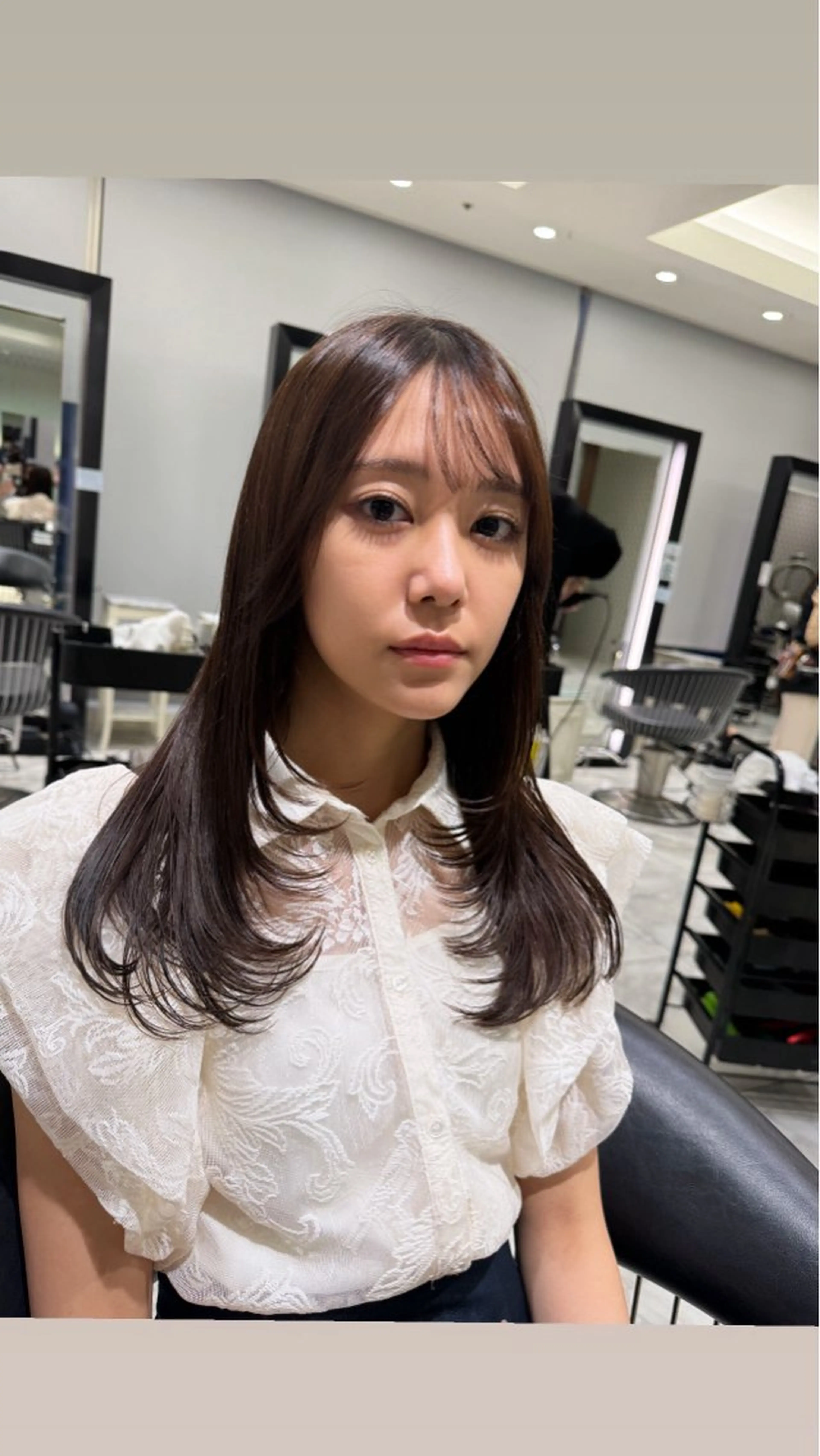 ロング コテ巻きパーマ 藤野佑成のヘアスタイル