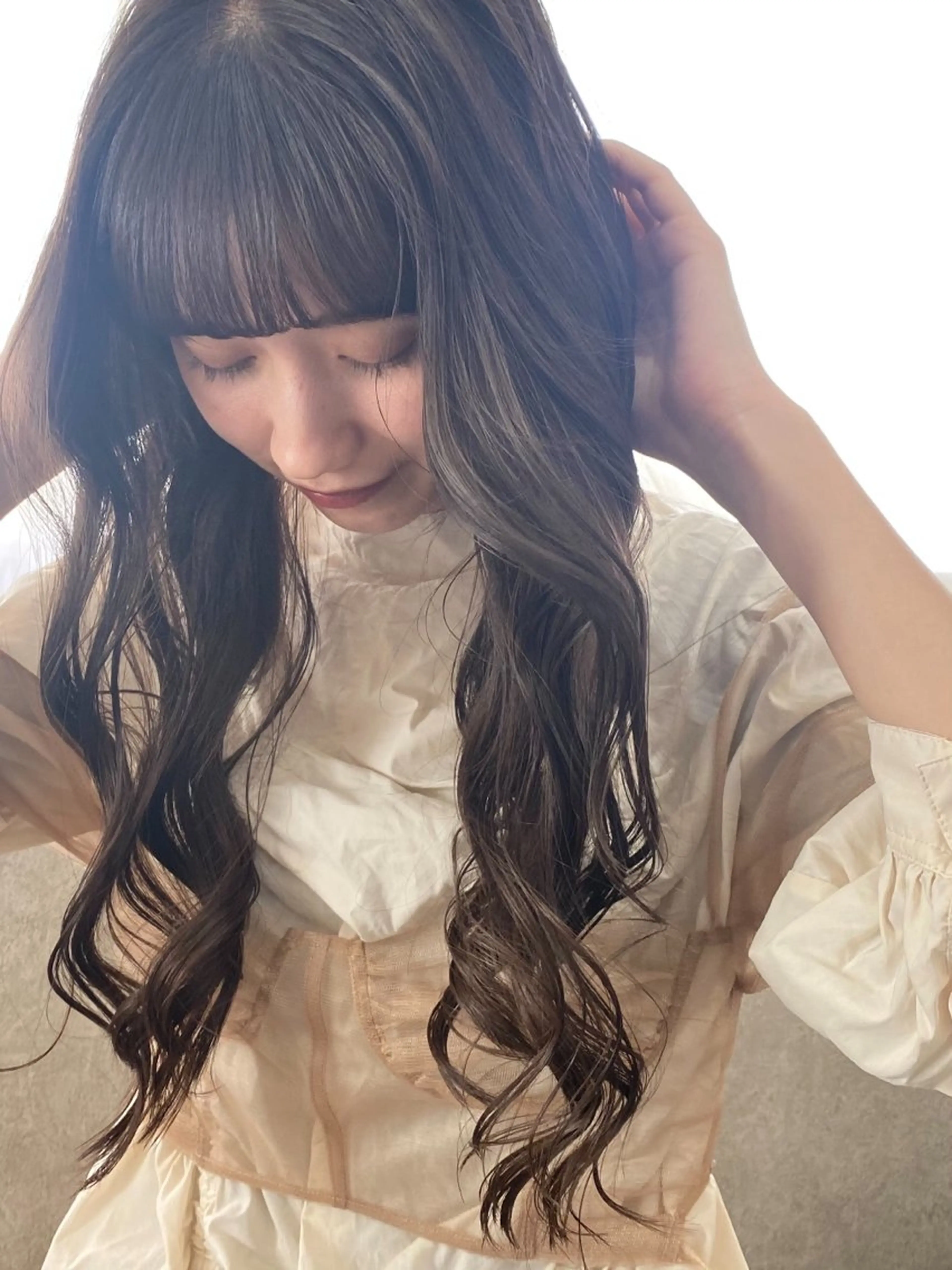 カラー sity 紅愛のヘアスタイル