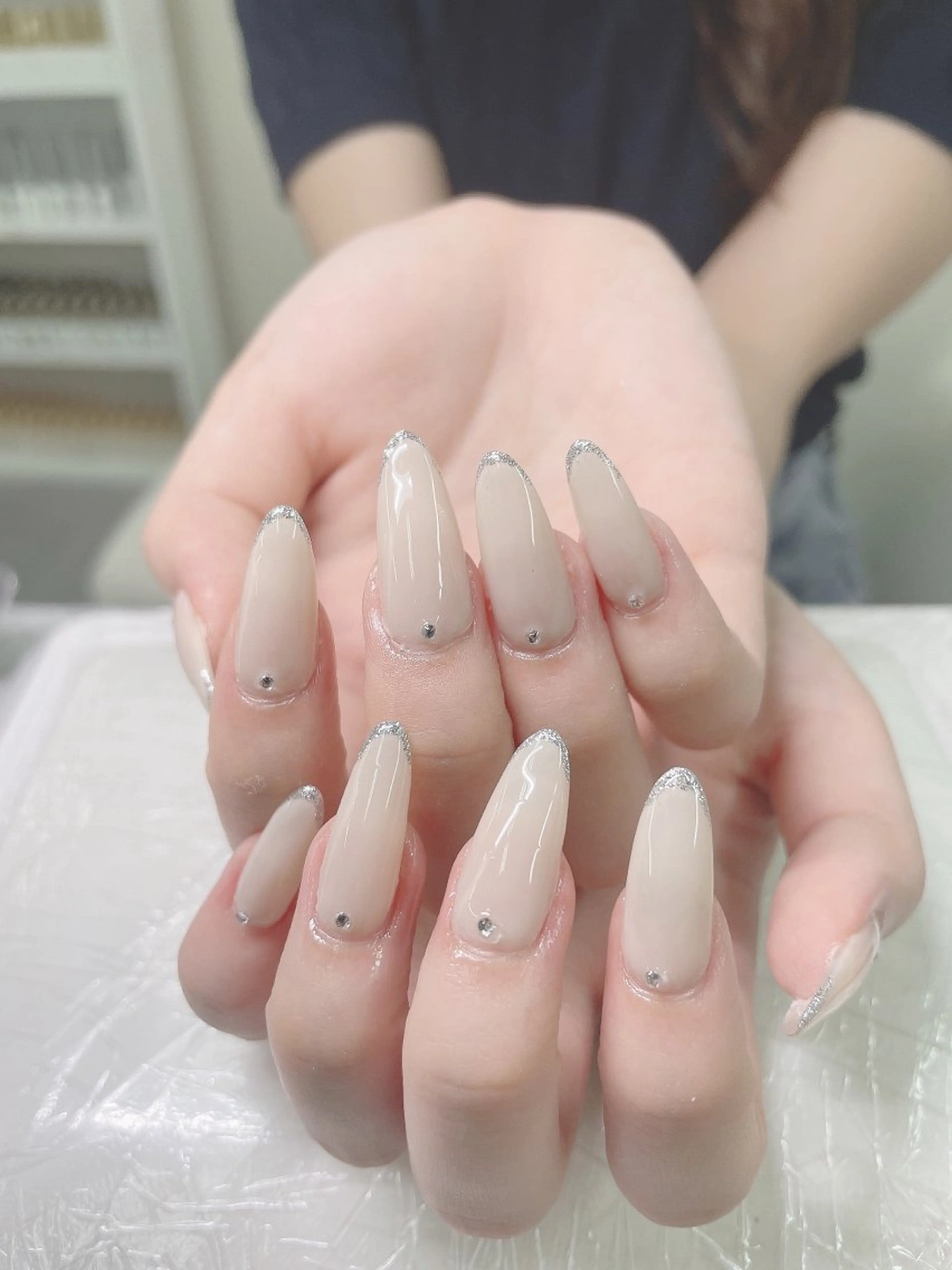 ネイル キラキラネイル 韓国ネイル ネイルチップ ワンホンネイル Van Nail Salon 本厚木のネイルデザイン