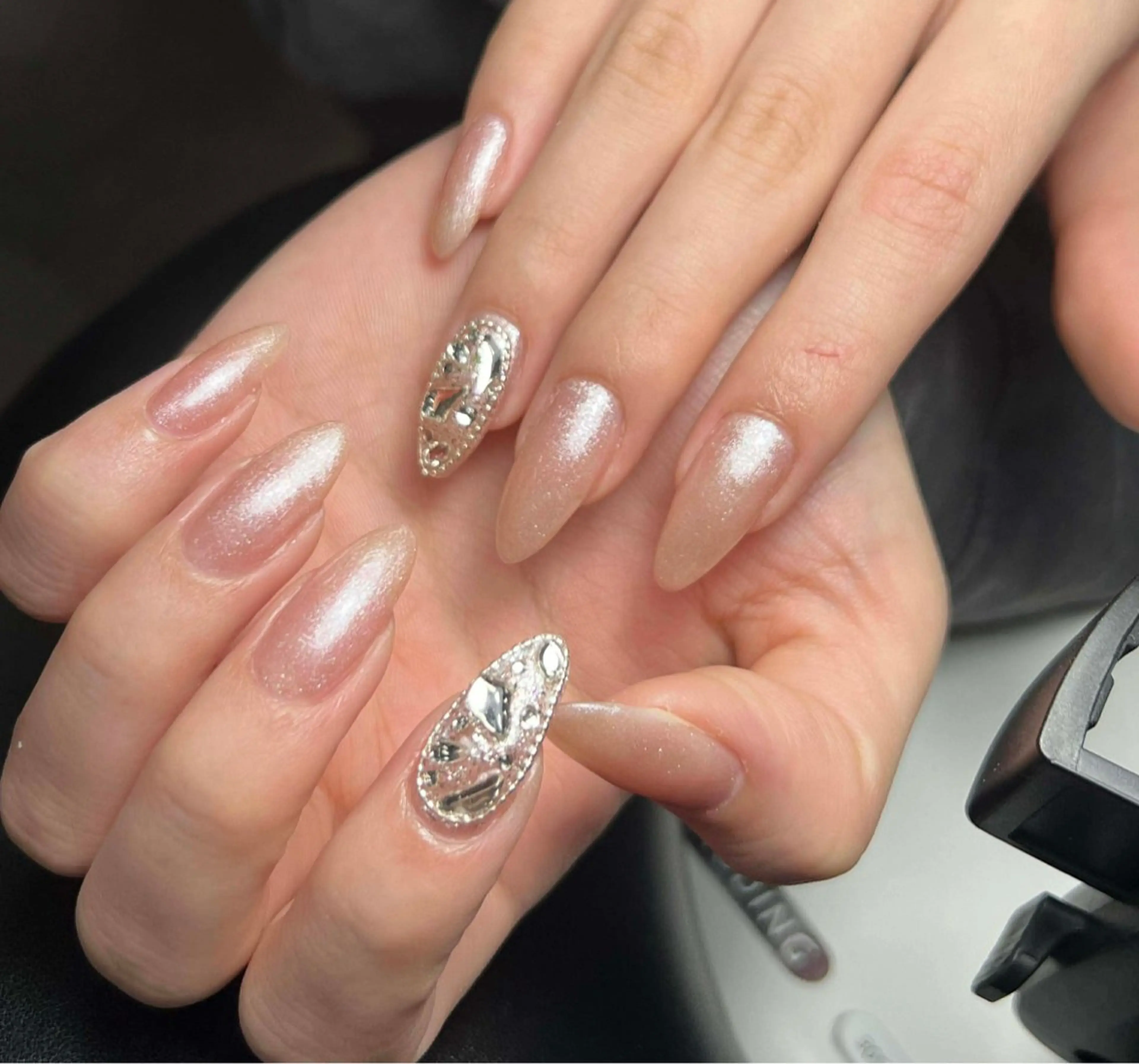 ネイル ハンドネイル Tini ANA.CHUOのネイルデザイン