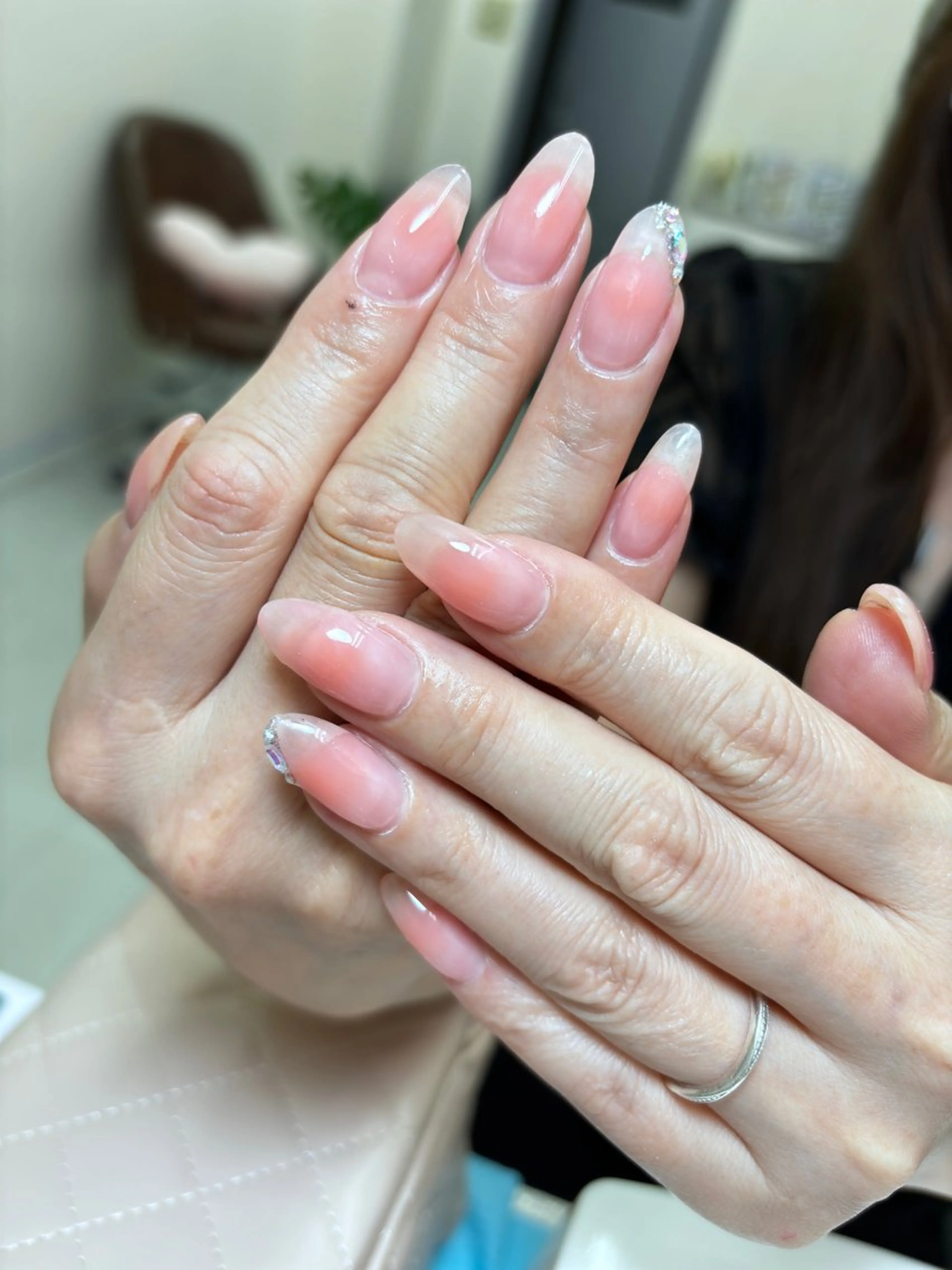 ネイル Flowerネイルサロン所属・. yukiのネイルデザイン