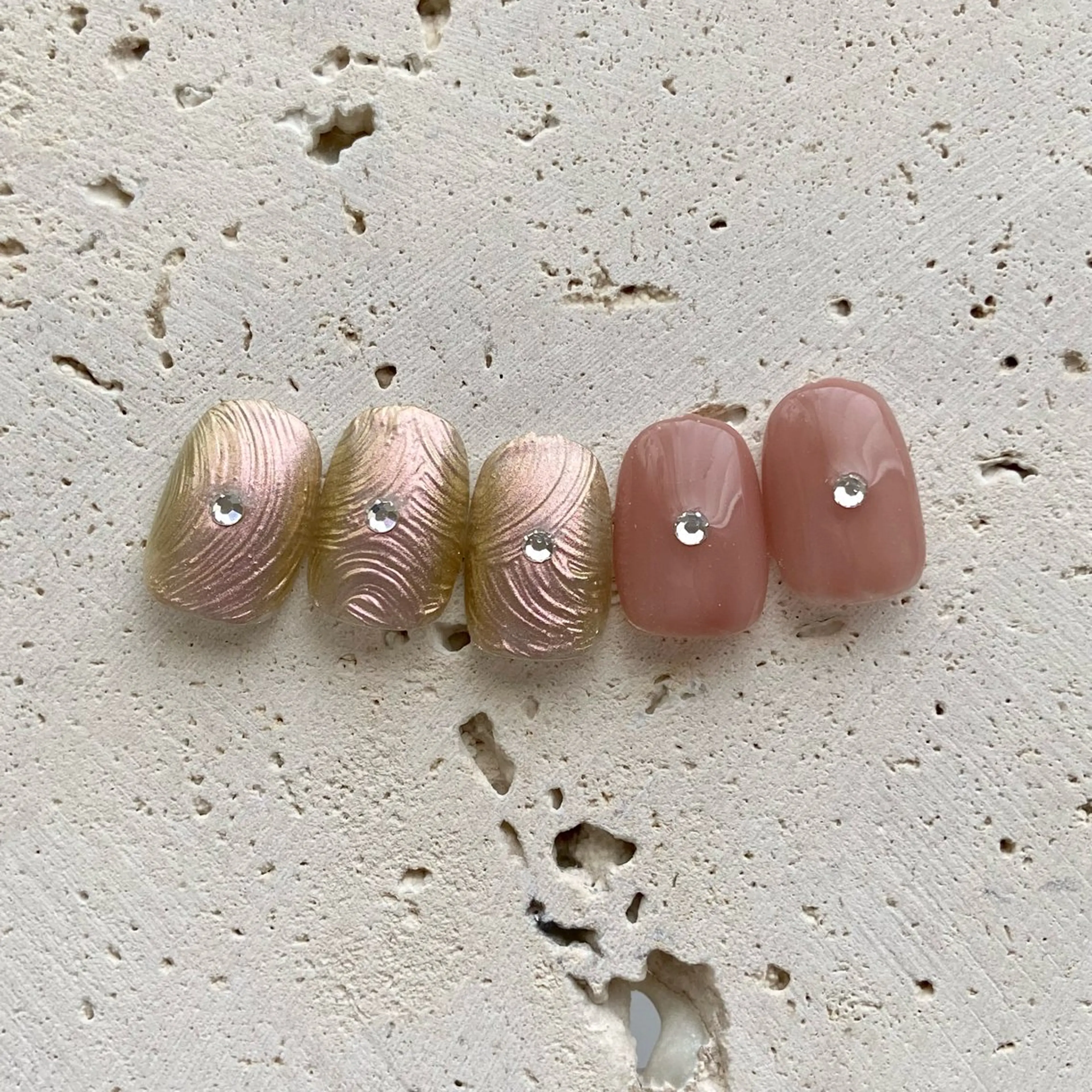 ネイル ハンドネイル 甲府昭和甲斐 ネイルサロン　IROのネイルデザイン