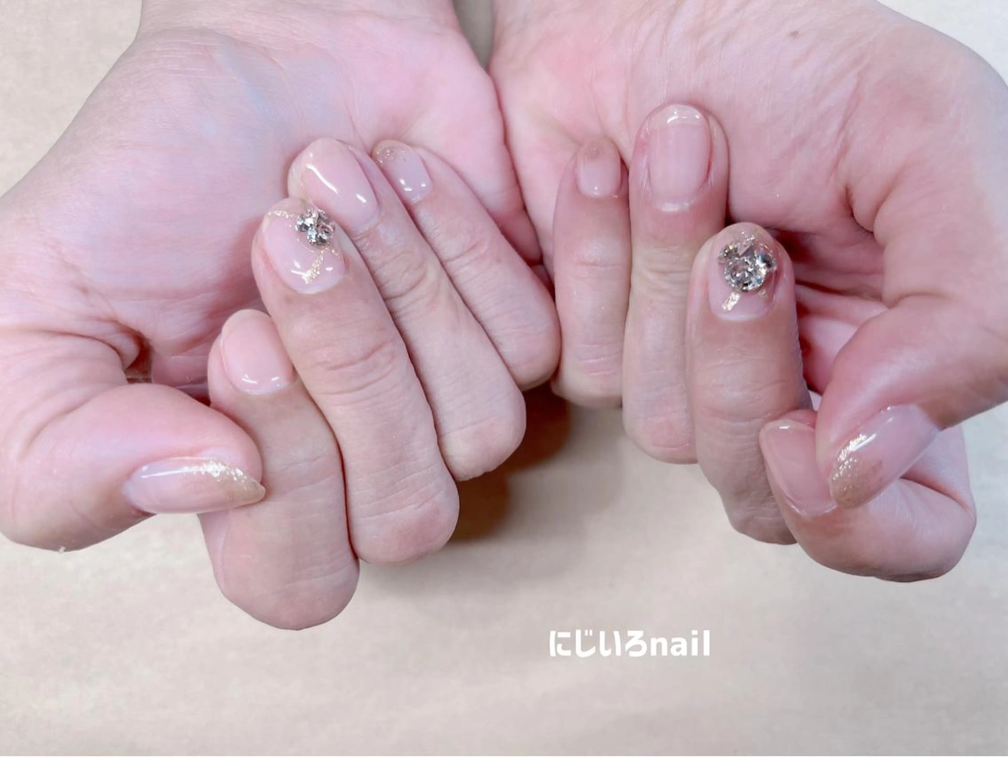 ネイル にじいろ nailのネイルデザイン