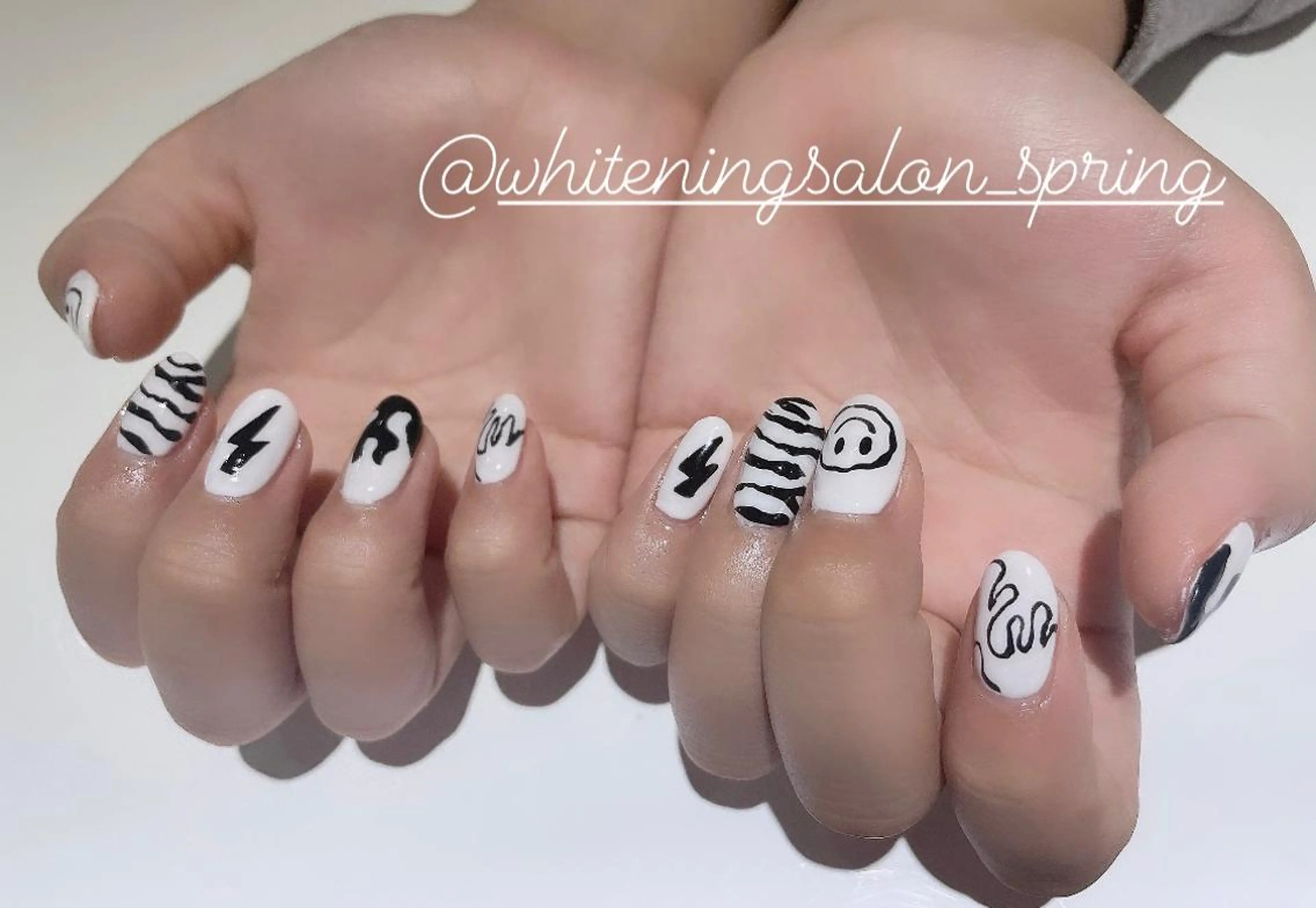 ネイル アートネイル Nakao Hitomiのネイルデザイン