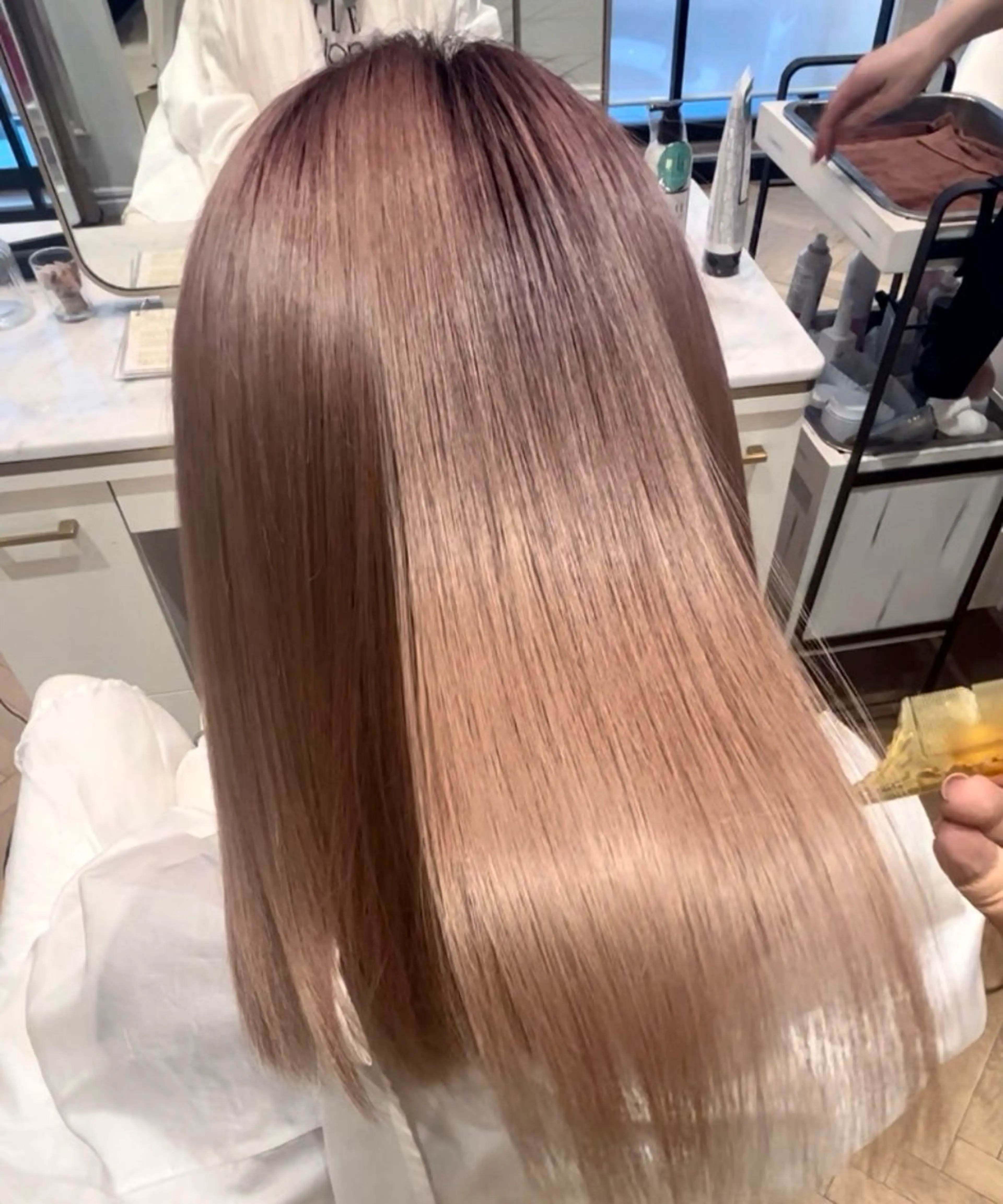 ミディアム トリートメント 増井 彩乃のヘアスタイル