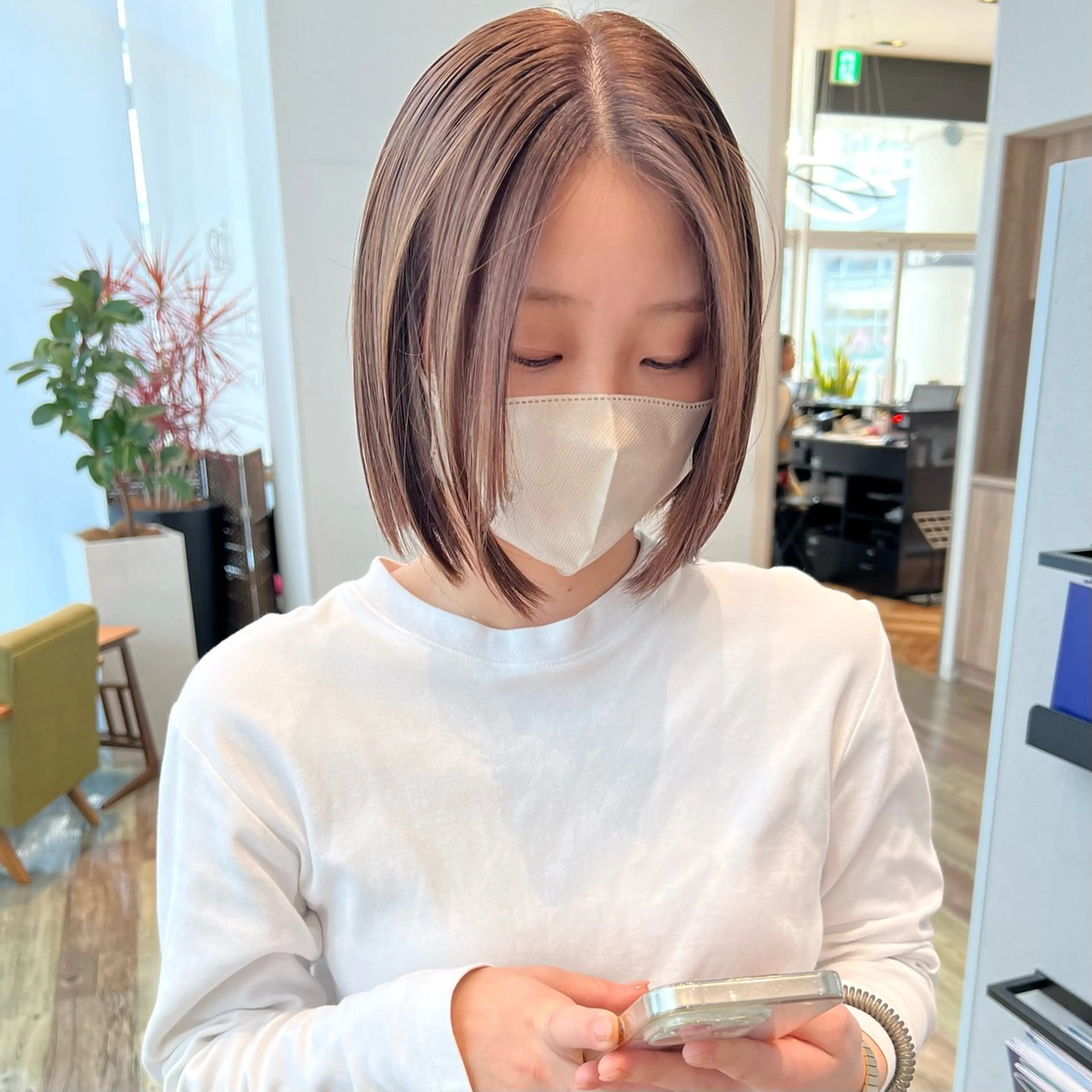 ミディアム カラー 透明感カラー ヘアカラー k-two あべのキューズモール所属・k-two 天王寺♡ honokaのヘアスタイル