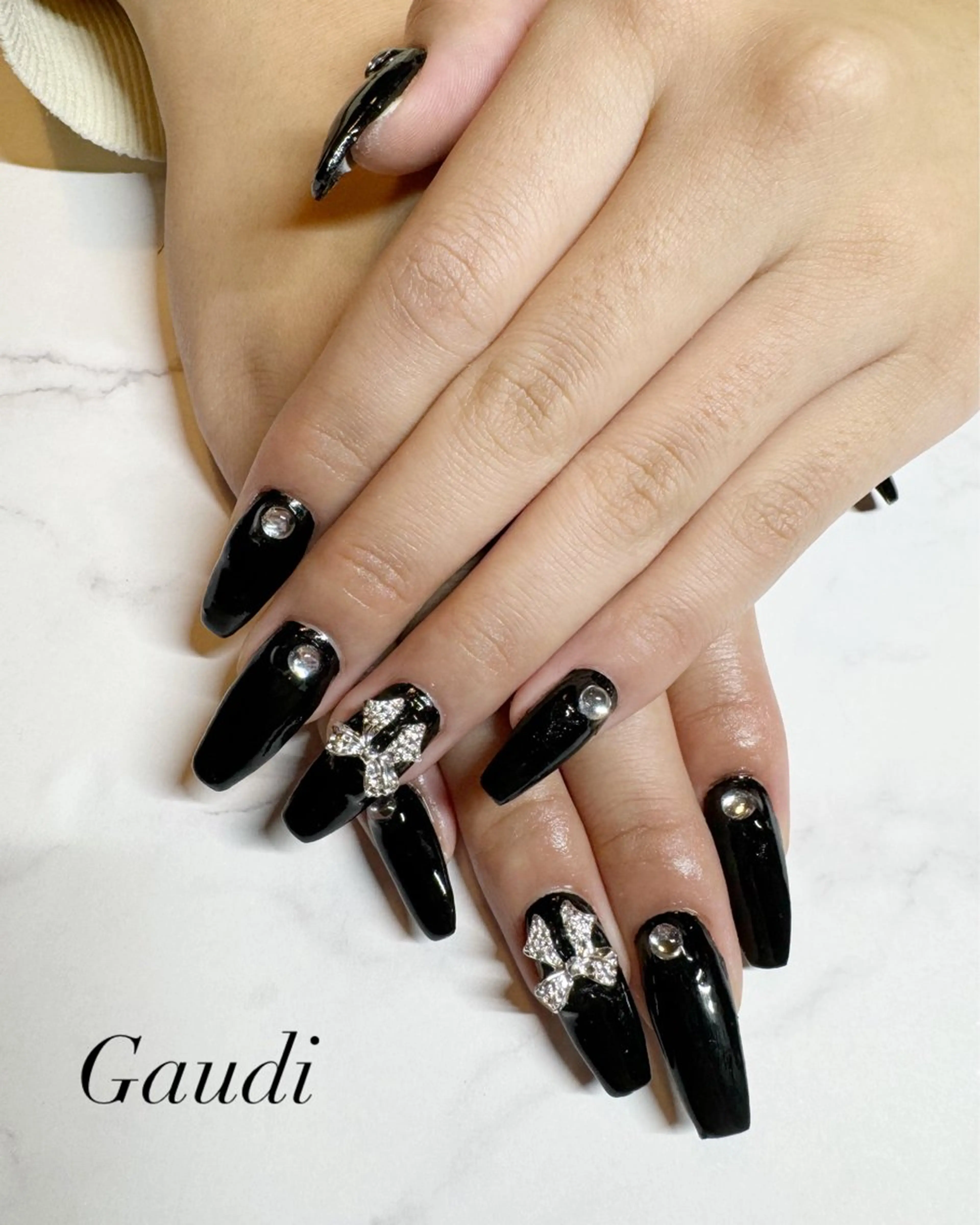 ネイル シルバー Gaudi.Nail Rinaのその他イメージ