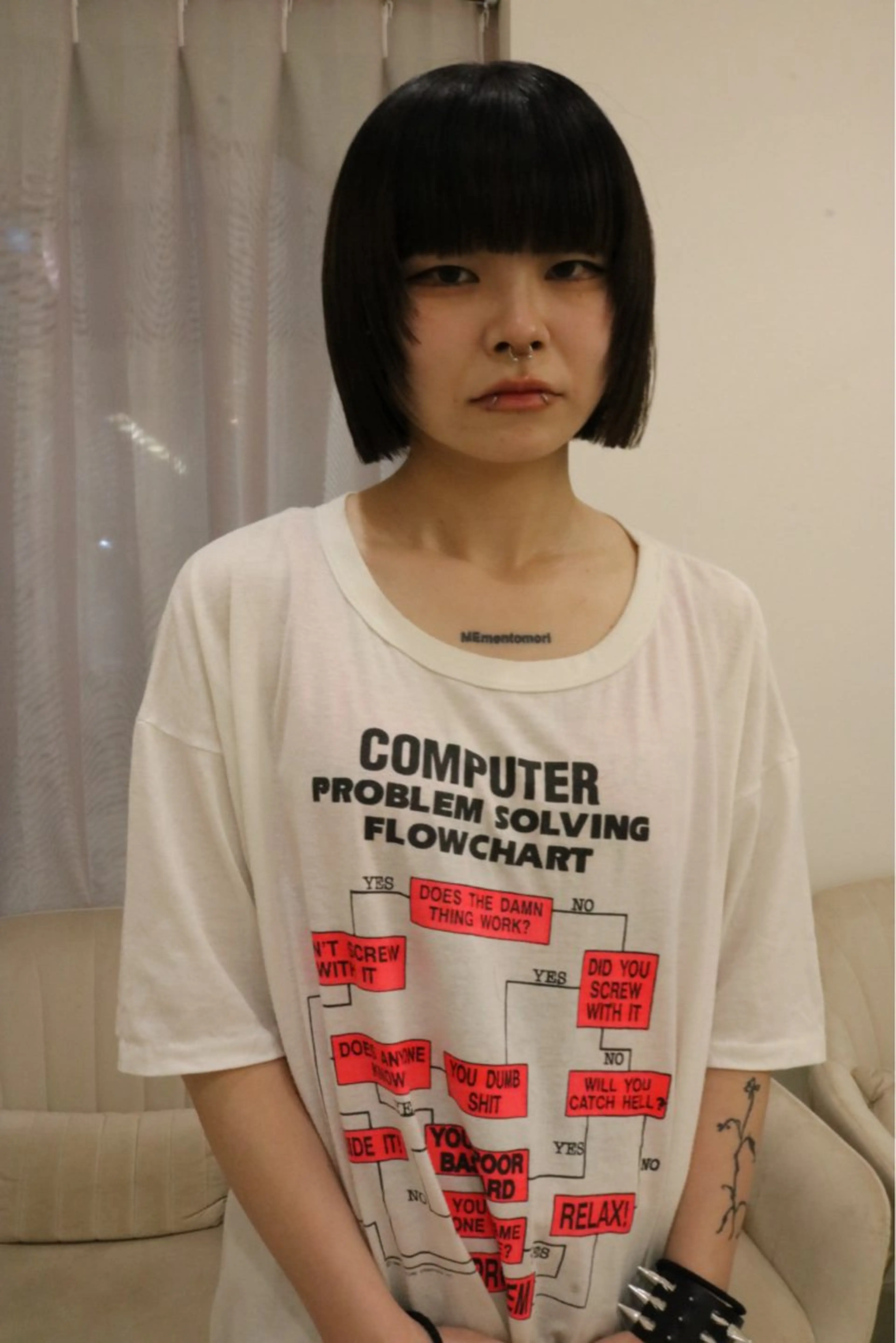 ミディアム カット 松村 澪里のヘアスタイル