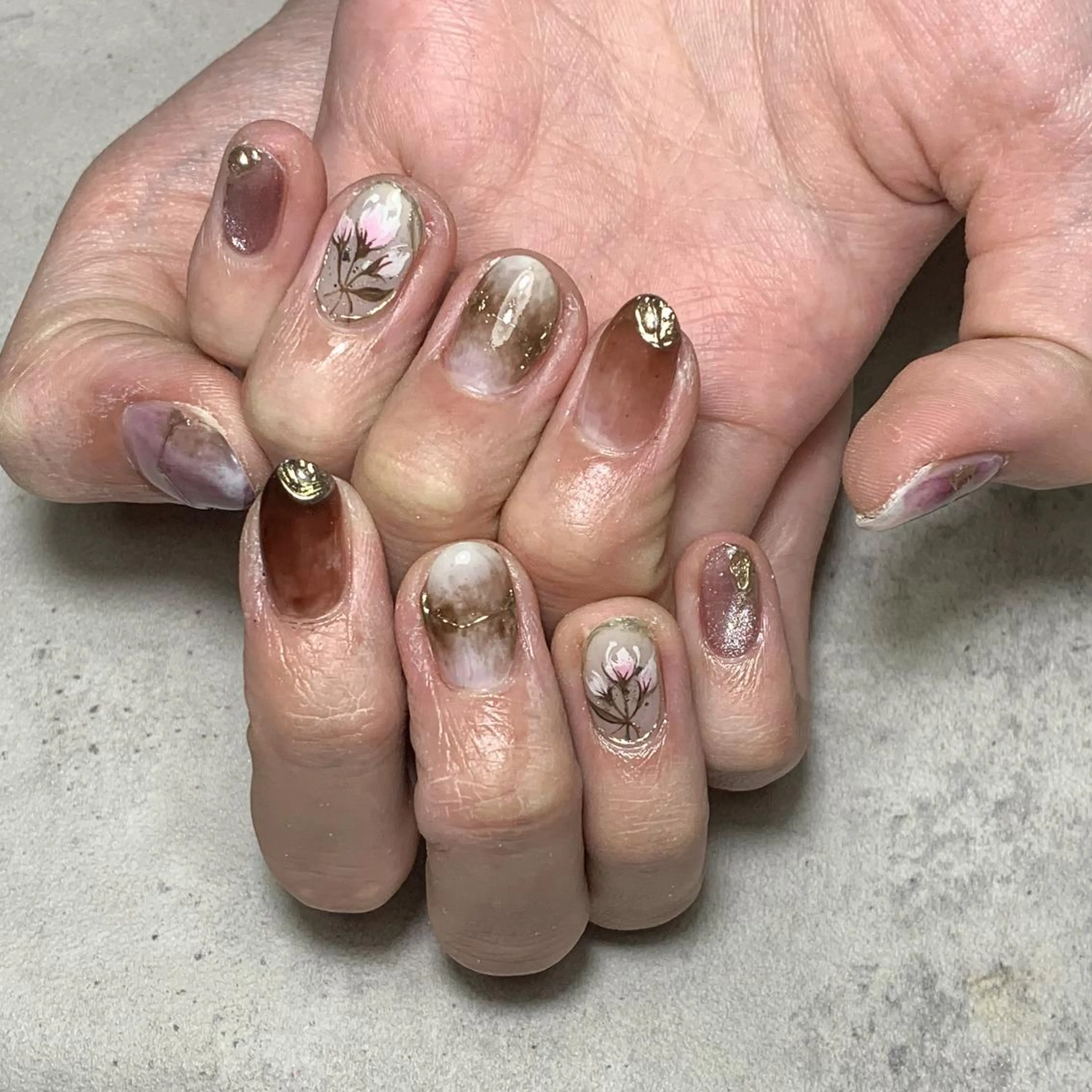 ネイル ハンドネイル atelier　FIORITURA所属・FIORITURA aiのネイルデザイン