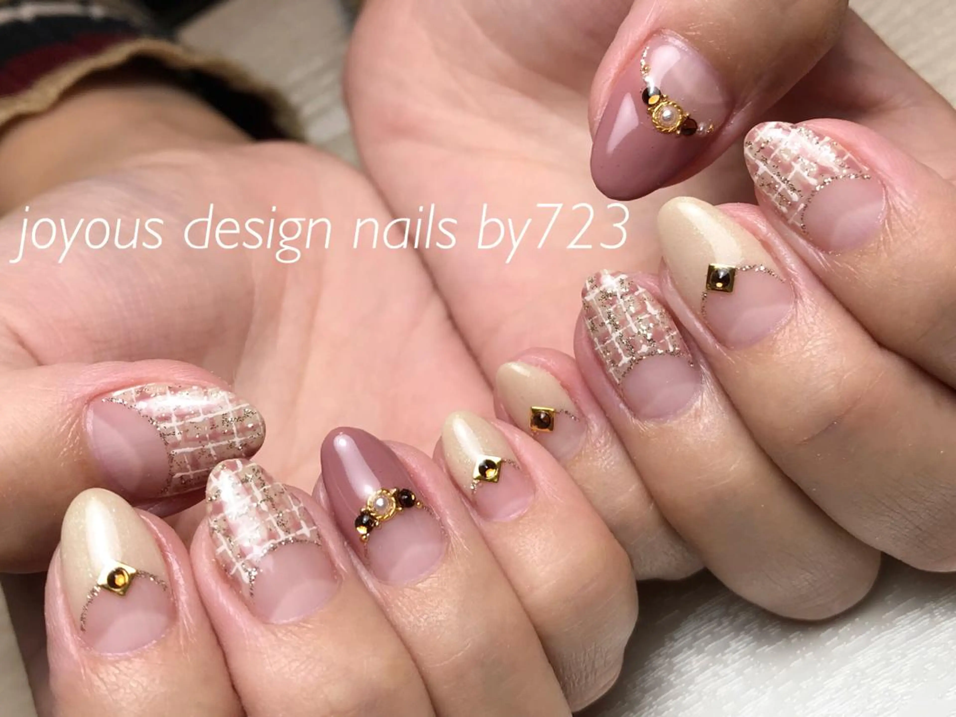 ネイル ストーンネイル ハンドネイル jdn natsumiのネイルデザイン