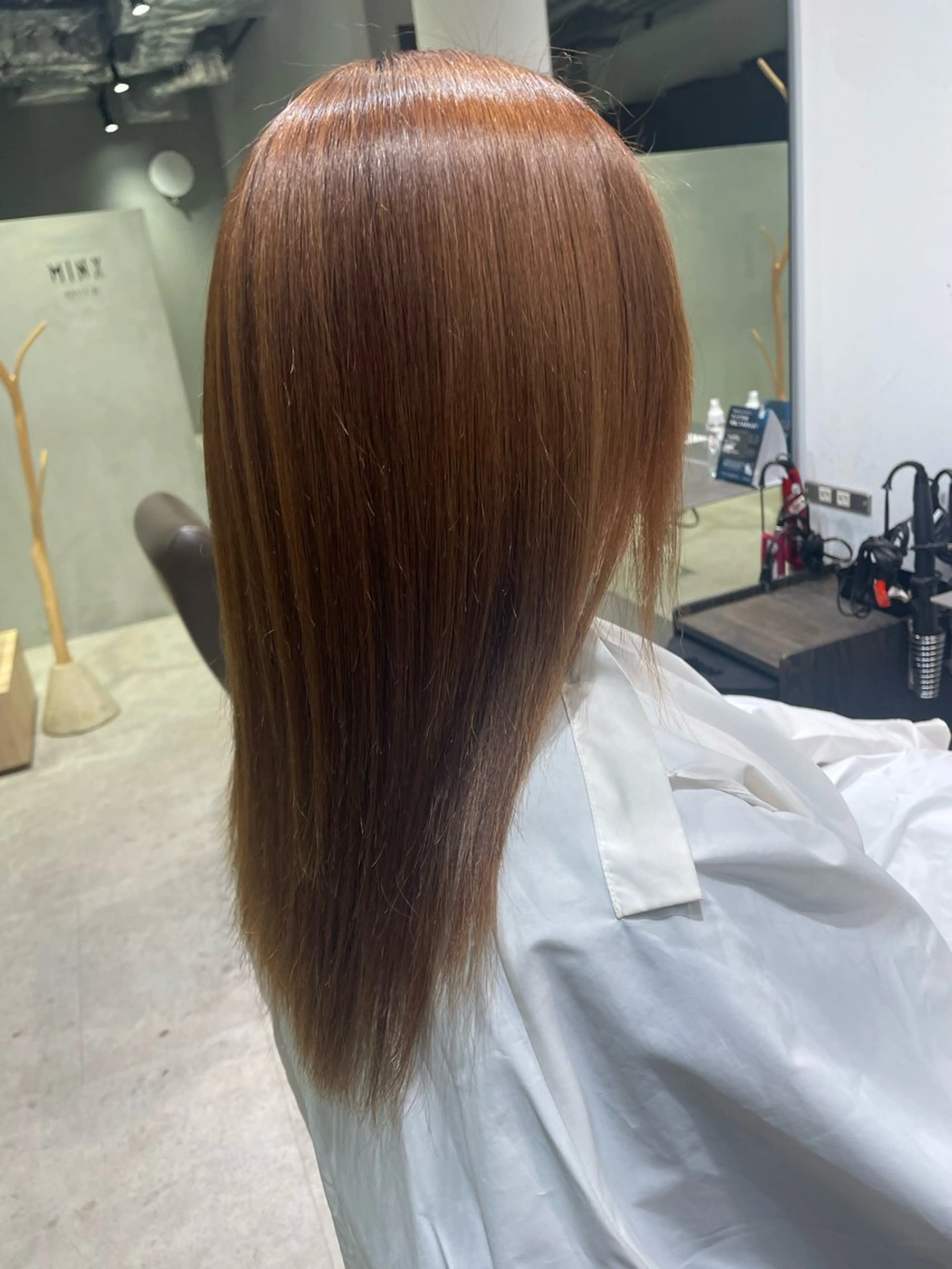 ロング 縮毛矯正 MINX OVER所属・MINX OVER Ririkaのヘアスタイル