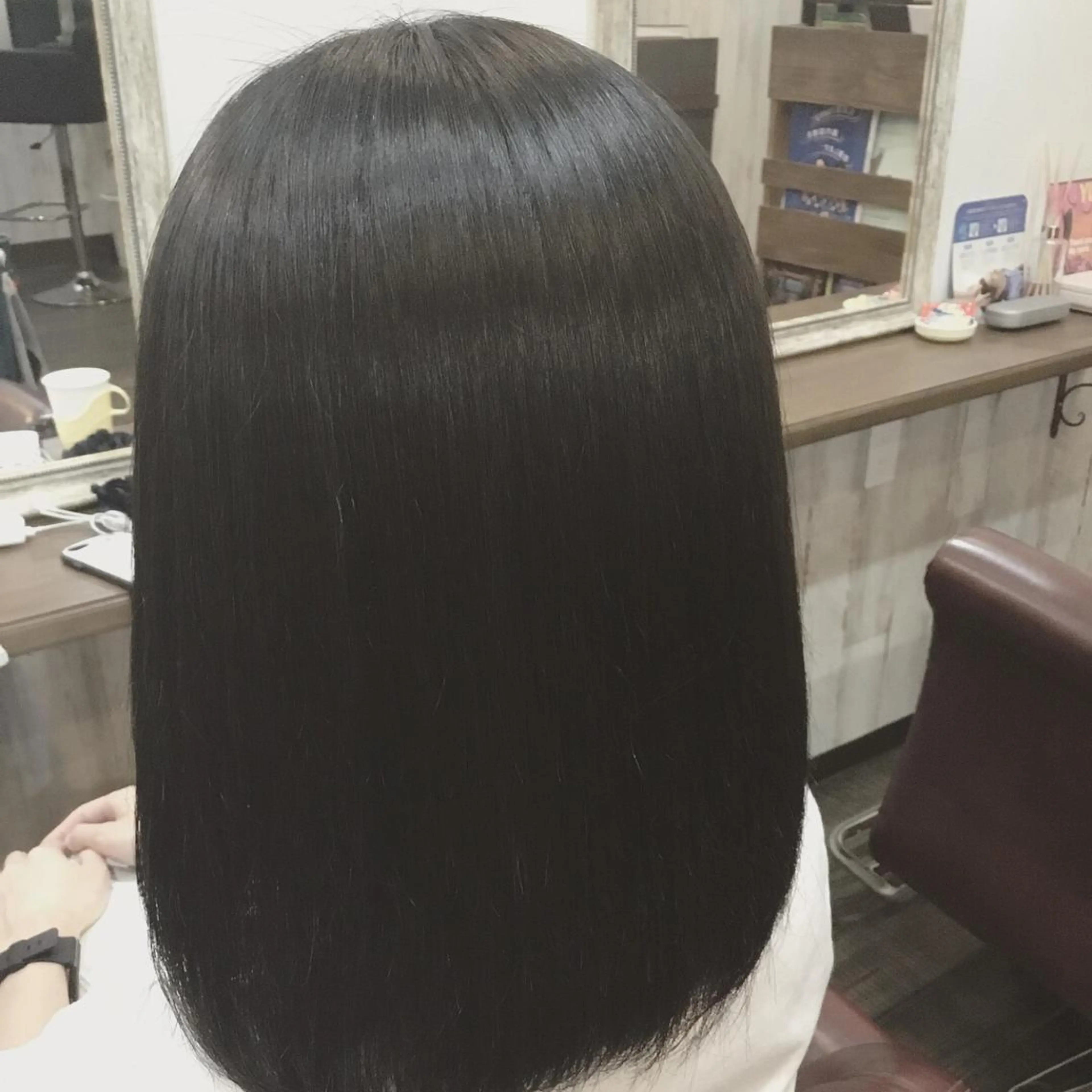 ミディアム カラー パーマ embrace エンブレイスのヘアスタイル