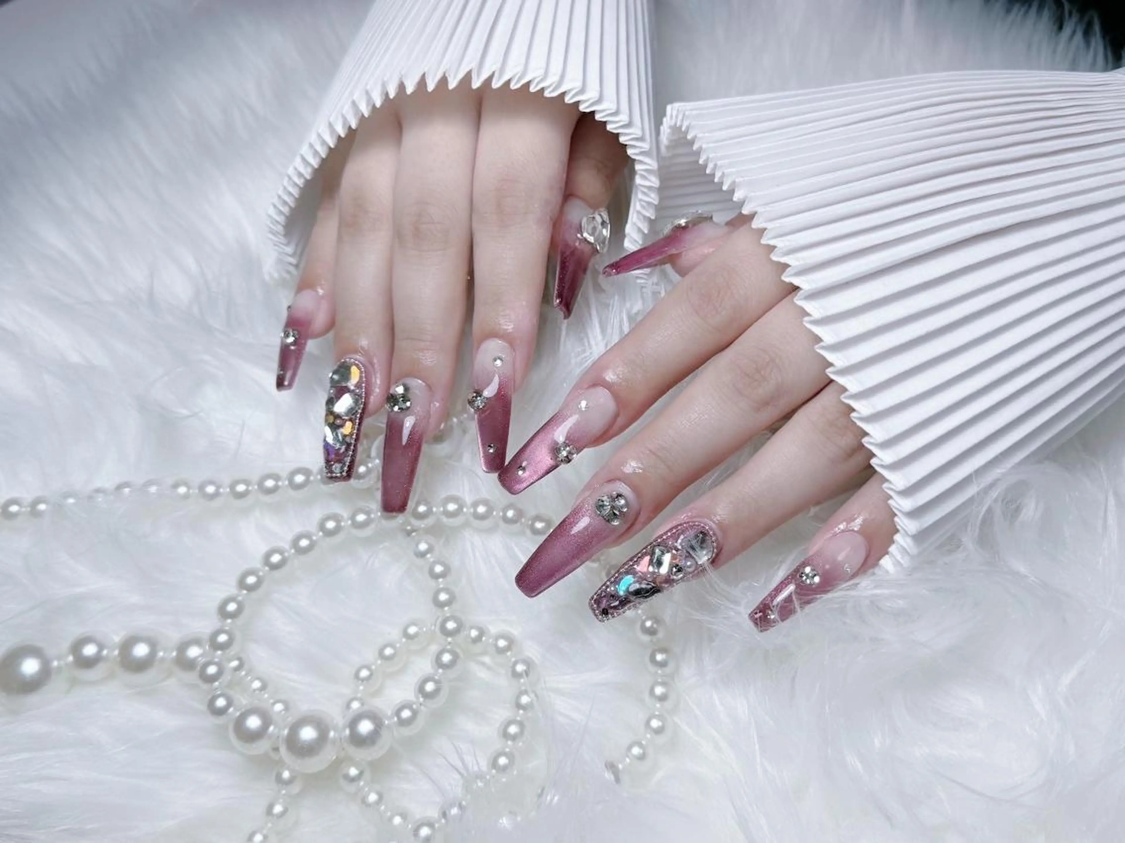 ネイル RAFFINE haru🦋🩵のネイルデザイン