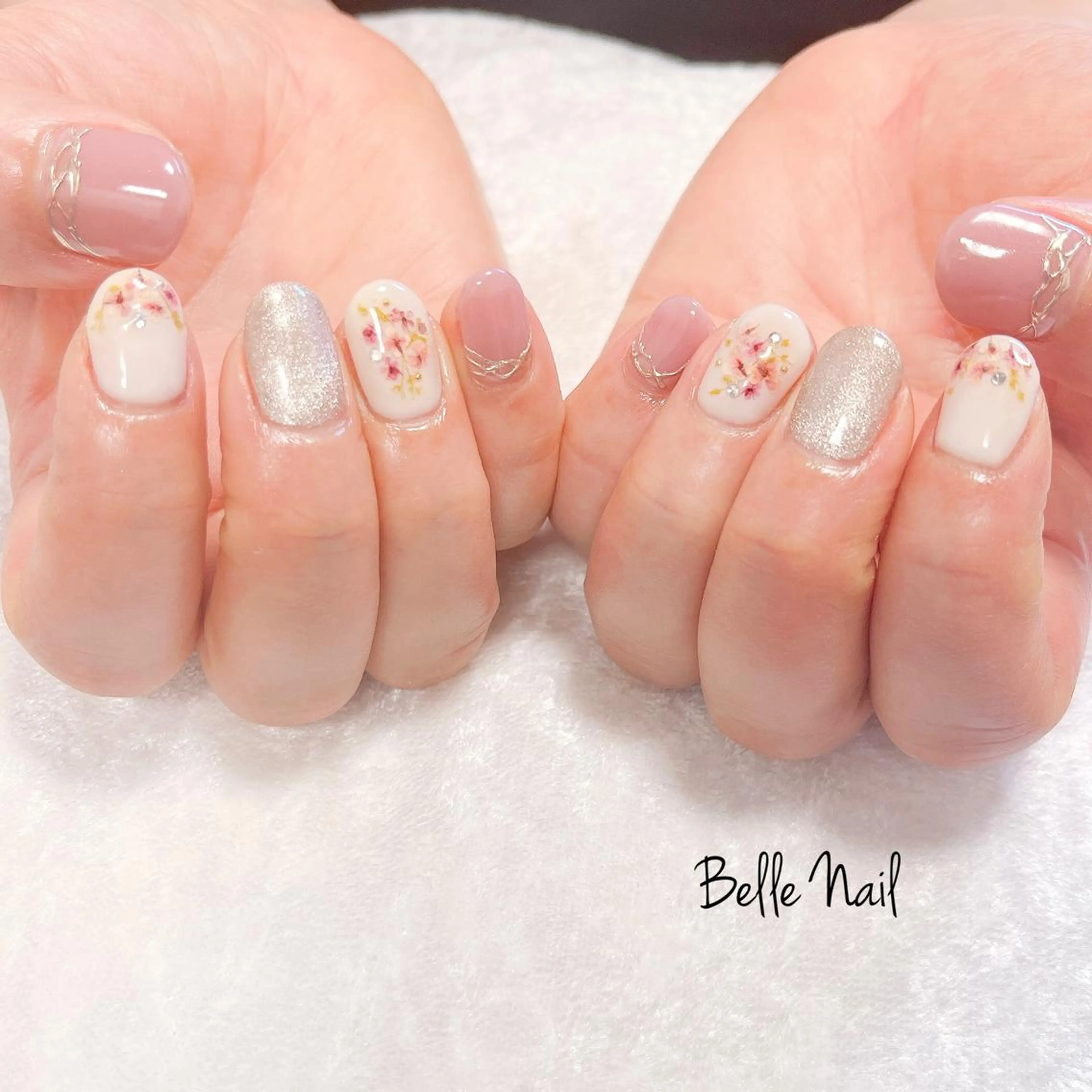 ネイル Sak nailroomのネイルデザイン