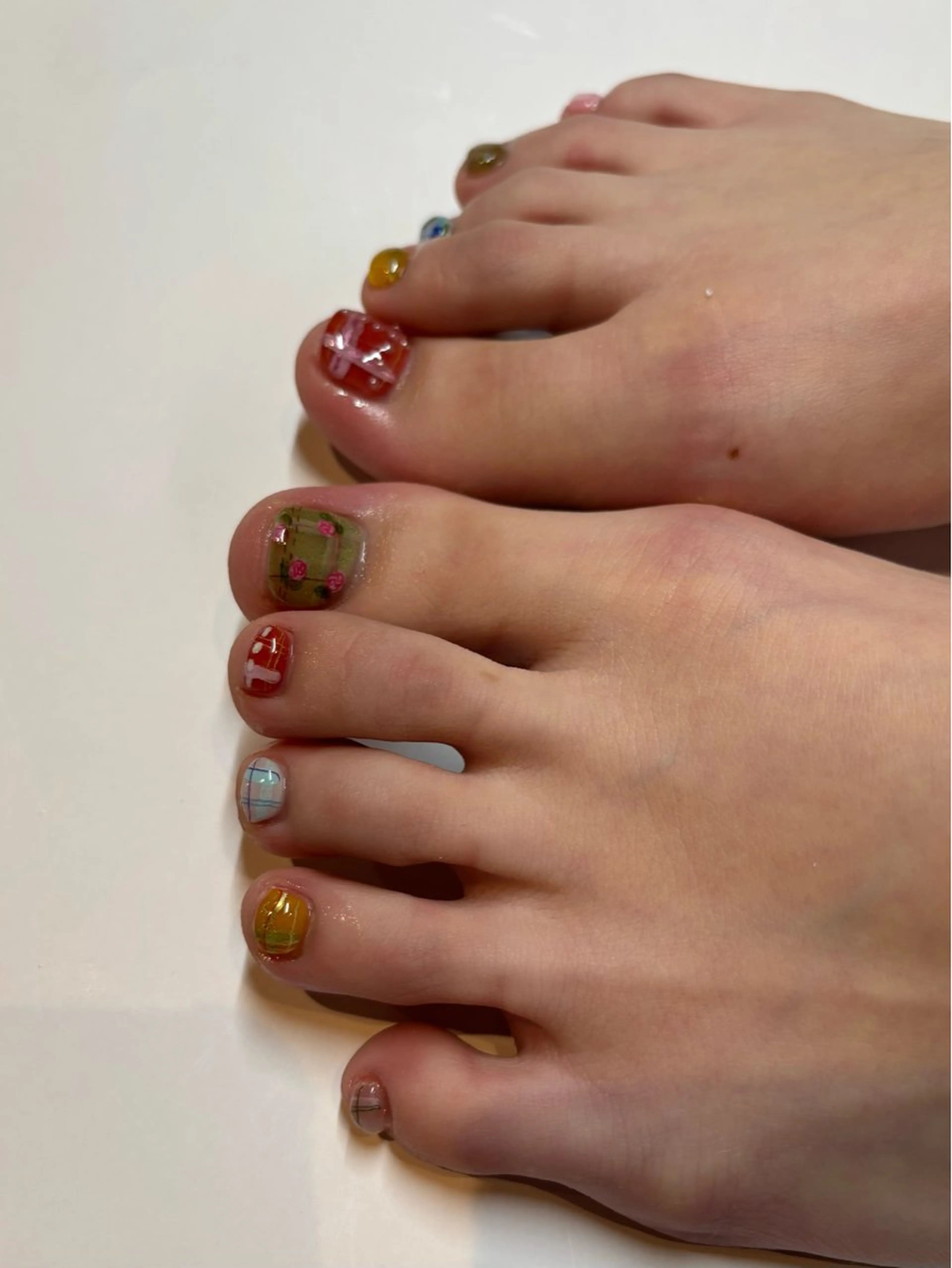 ネイル Manon tomiのネイルデザイン