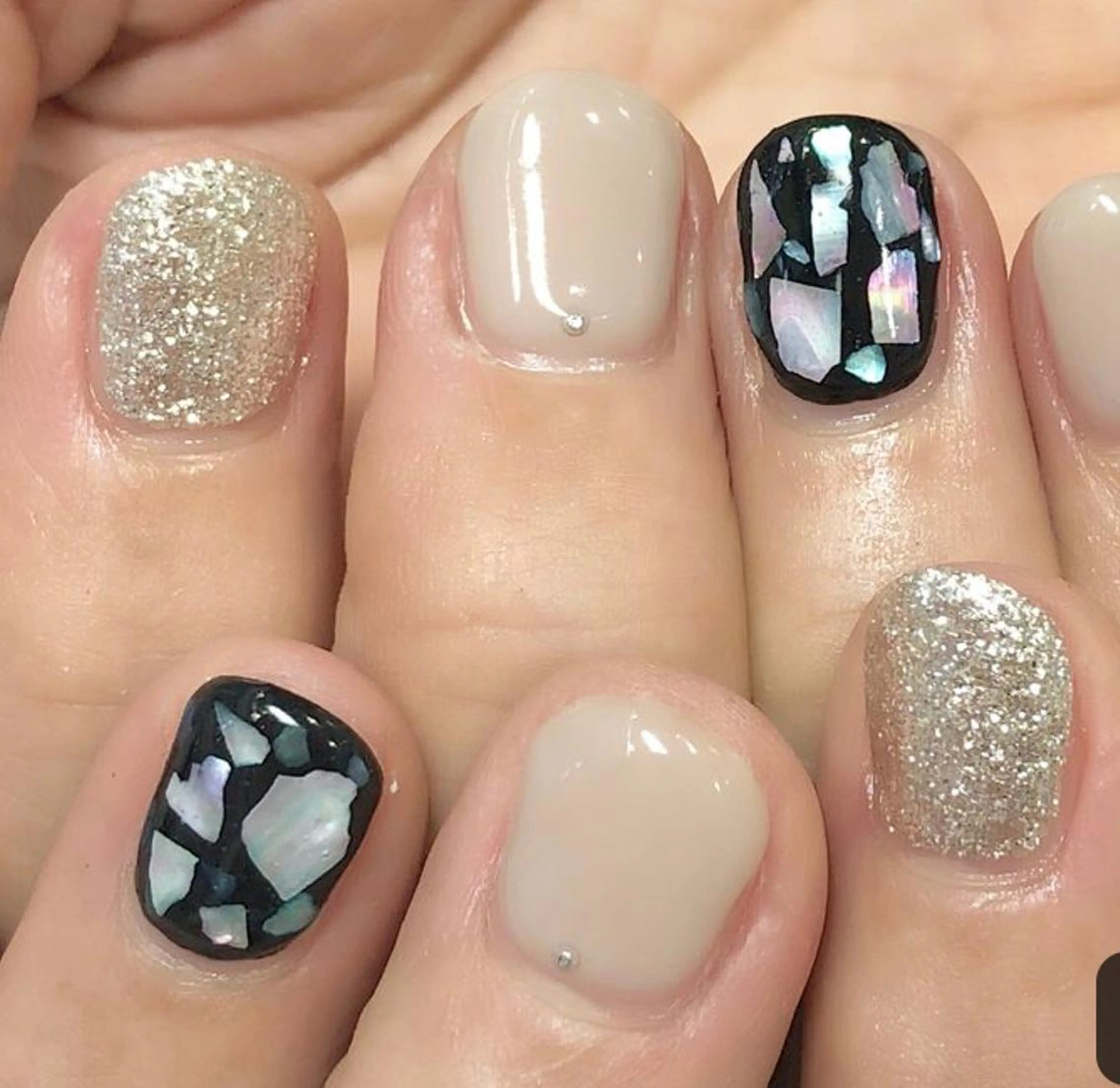 ネイル 「Honey NAIL新宿店」所属・Honey スカルプ専門店のネイルデザイン