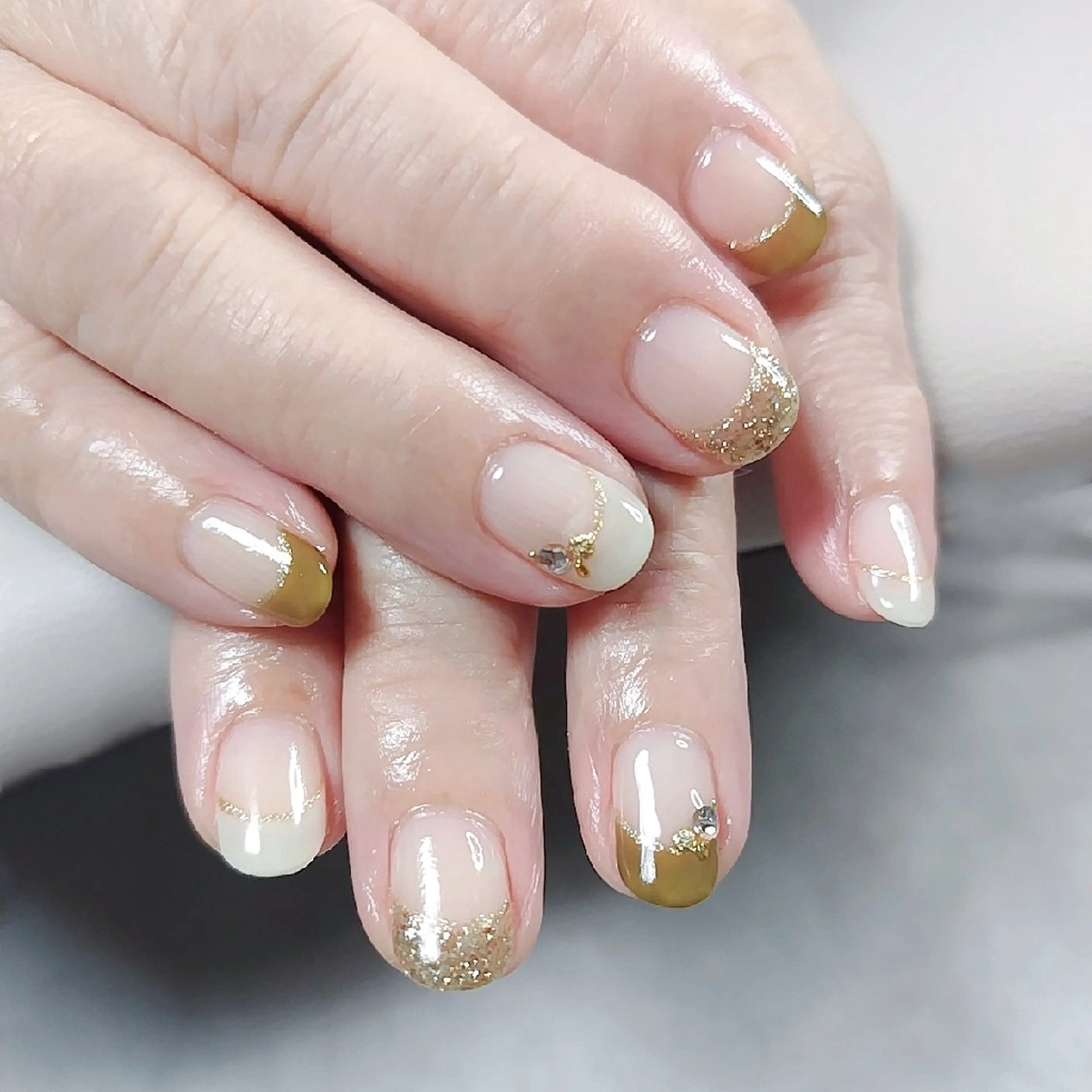 ネイル ジェルネイル グリーン マグネットネイル ニュアンスネイル ハンドネイル etaupe nail所属・向原自宅サロン ★エトープネイルのネイルデザイン